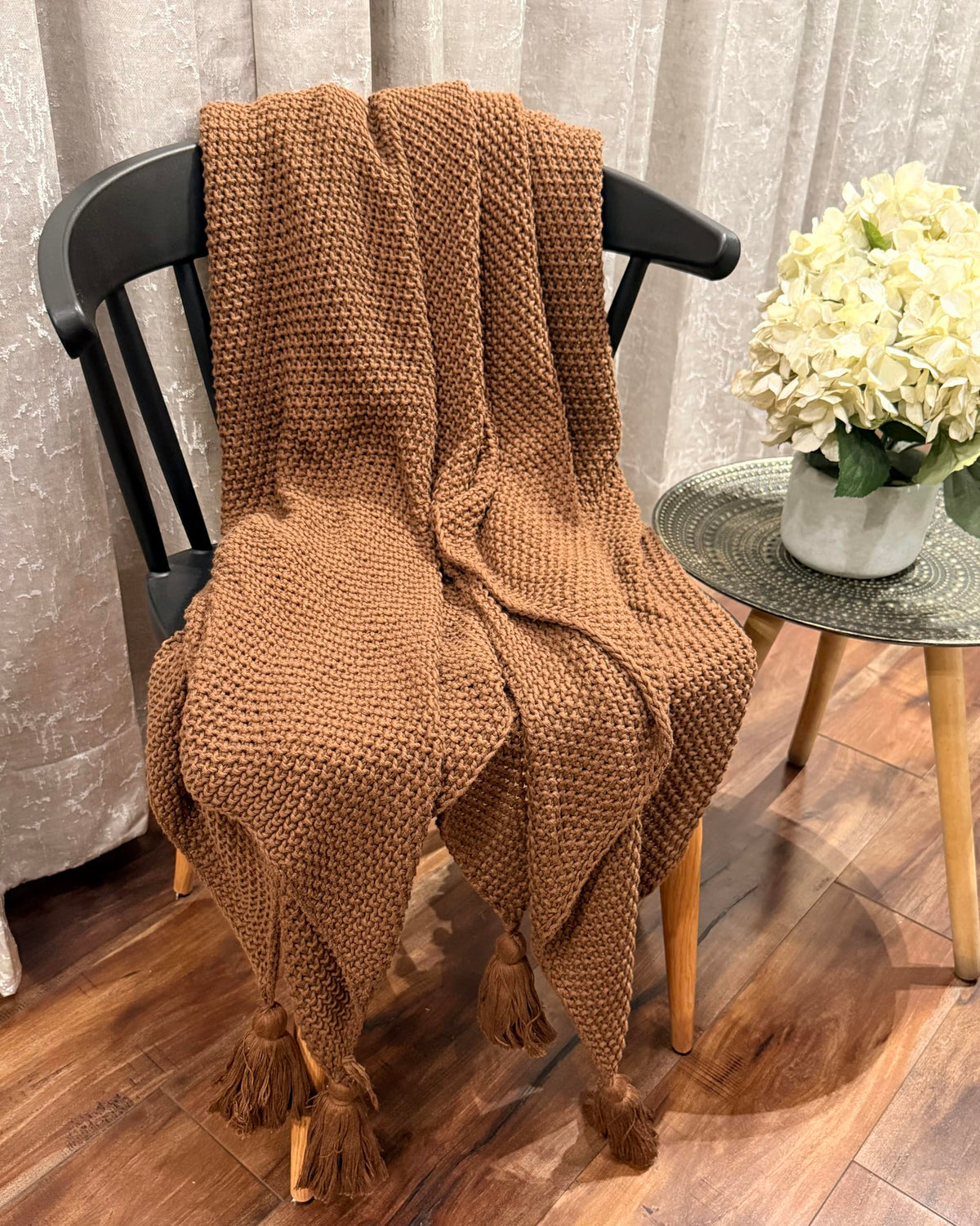 AWARD VELVETS Super Soft & Breathable Throw Blanket  Brown | Classy Throw Suitable for Home Couch, Sofa, Bed Dcor & Bedroom | S