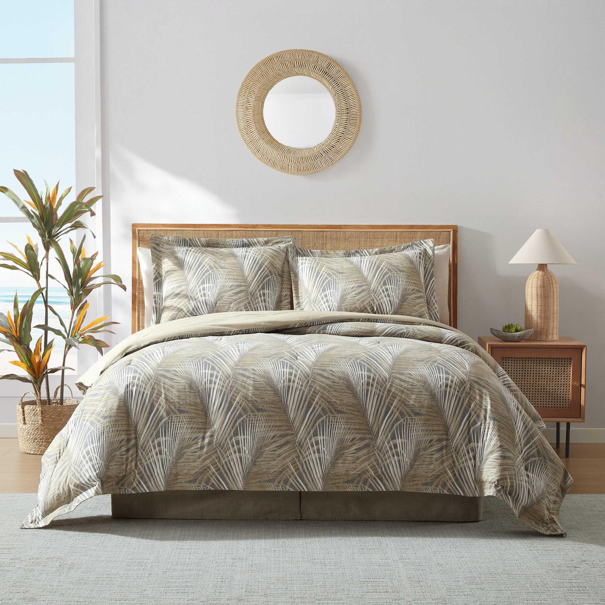 Tommy Bahama 223534 Raffia Palms Comforter Set, Brown, California King, 1 Count (Pack Of 1)