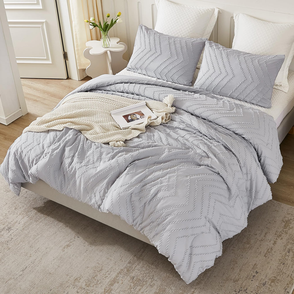 Litanika Light Grey California King Comforter Set, 3 Pieces Cal King Oversized Chevron Tufted Bedding Comforter Sets, Fluffy Bed