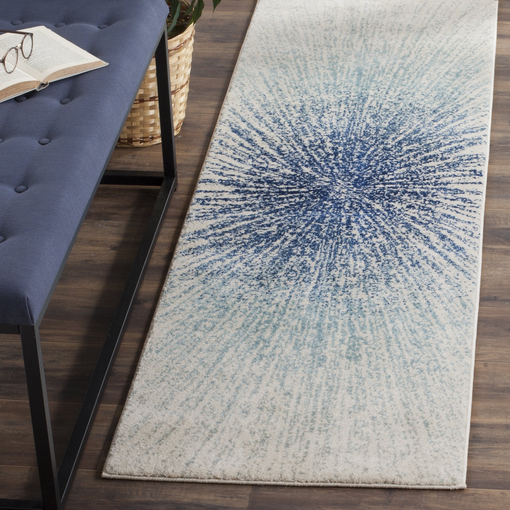 SAFAVIEH Evoke Collection 22 x 9 Royal / Ivory EVK228A Abstract Burst Non-Shedding Living Room Entryway Foyer Hallway Bedroom 