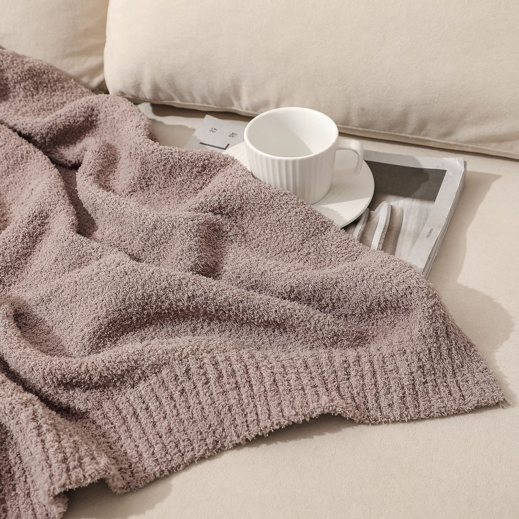 Bearberry Super Soft Fluffy Throw Blanket Lightweight Cozy Warm Throw Blankets For Couch Bed Sofa All Season (Khaki, 50   X60