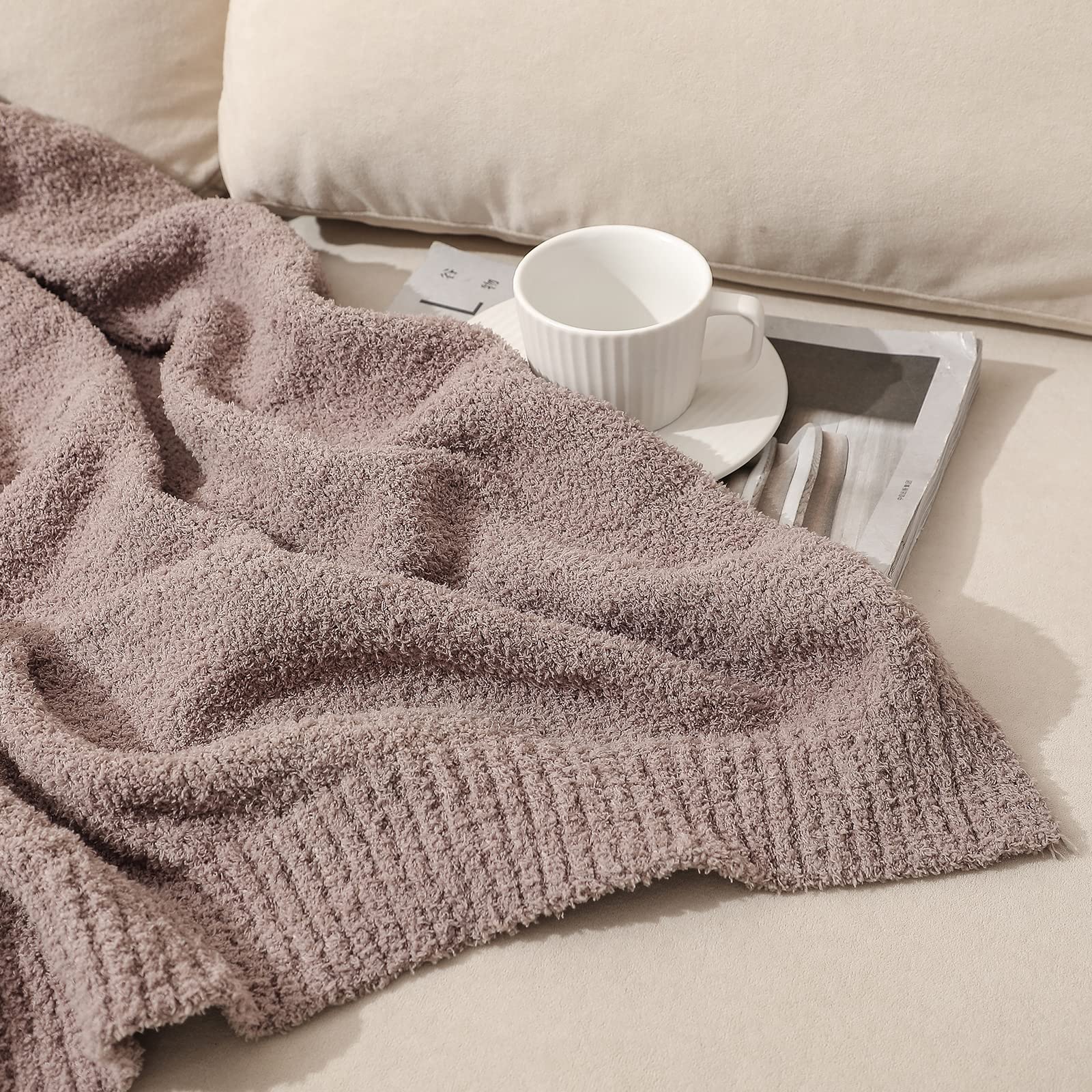 Bearberry Super Soft Fluffy Throw Blanket Lightweight Cozy Warm Throw Blankets For Couch Bed Sofa All Season (Khaki, 50   X60