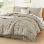 Litanika Oatmeal King Comforter Set, 3 Pieces Lightweight Tufted Bedding Sets, Down Alternative Comforter Fluffy Bed Set Gift Ch