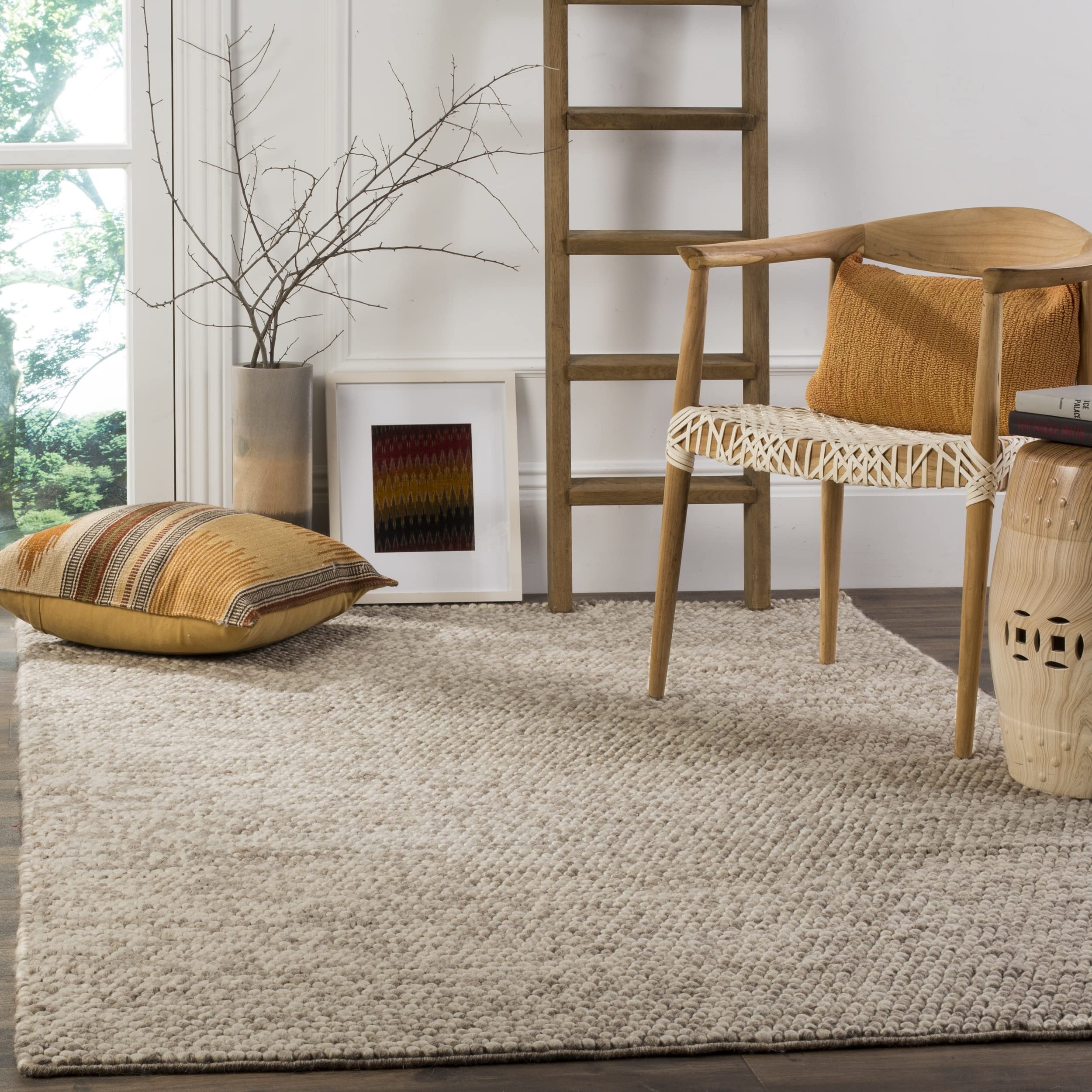 SAFAVIEH Natura Collection Area Rug - 5 x 8, Beige, Handmade Wool, Ideal for High Traffic Areas in Living Room, Bedroom (NAT62
