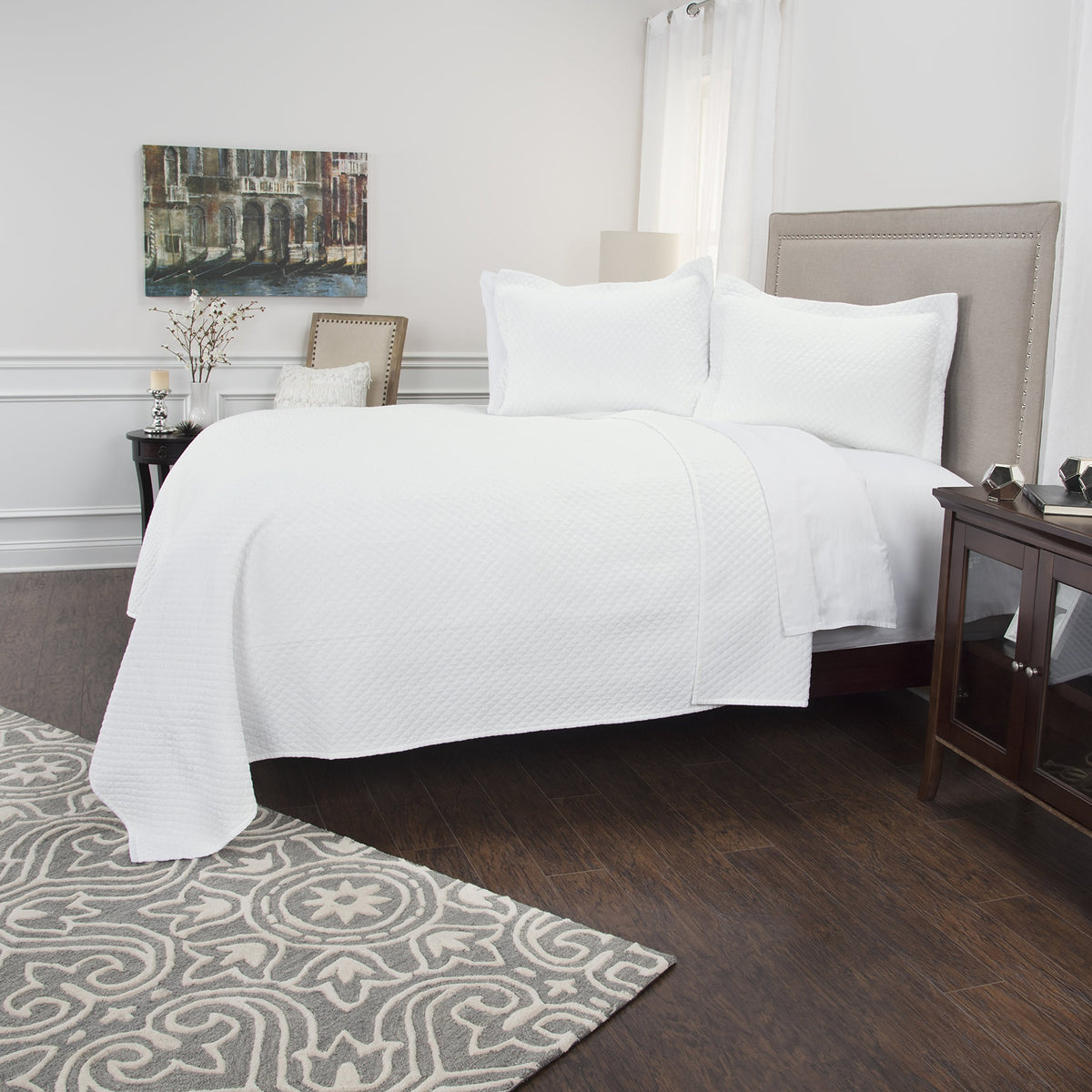 Rizzy Home | BQ4521 | Cotton Standard Sham | 20"x26" White/Neutral/ Solid