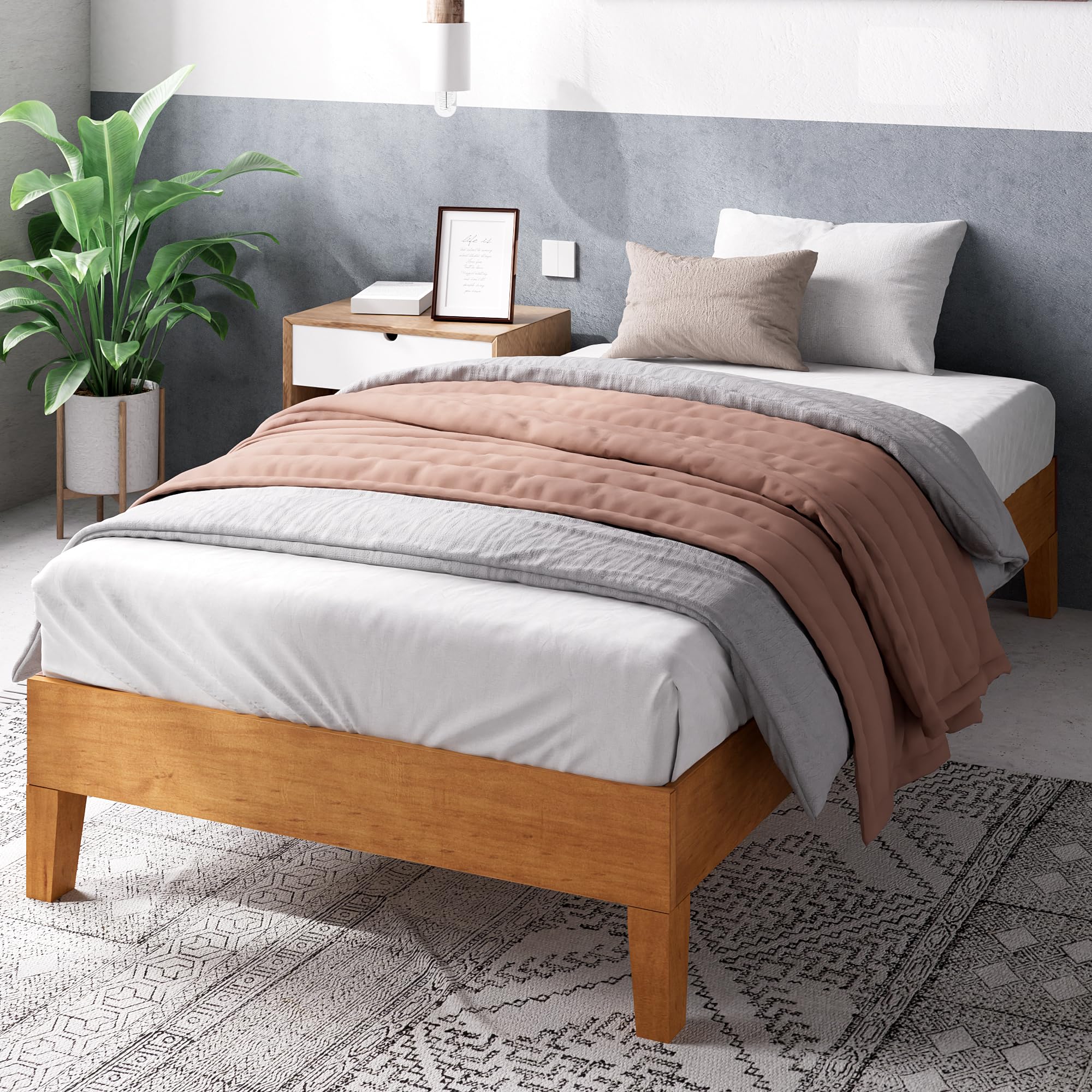 ZINUS Alexis Deluxe Wood Platform Bed Frame / Solid Wood Foundation / No Box Spring Needed / Wood Slat Support / Easy Assembly, 