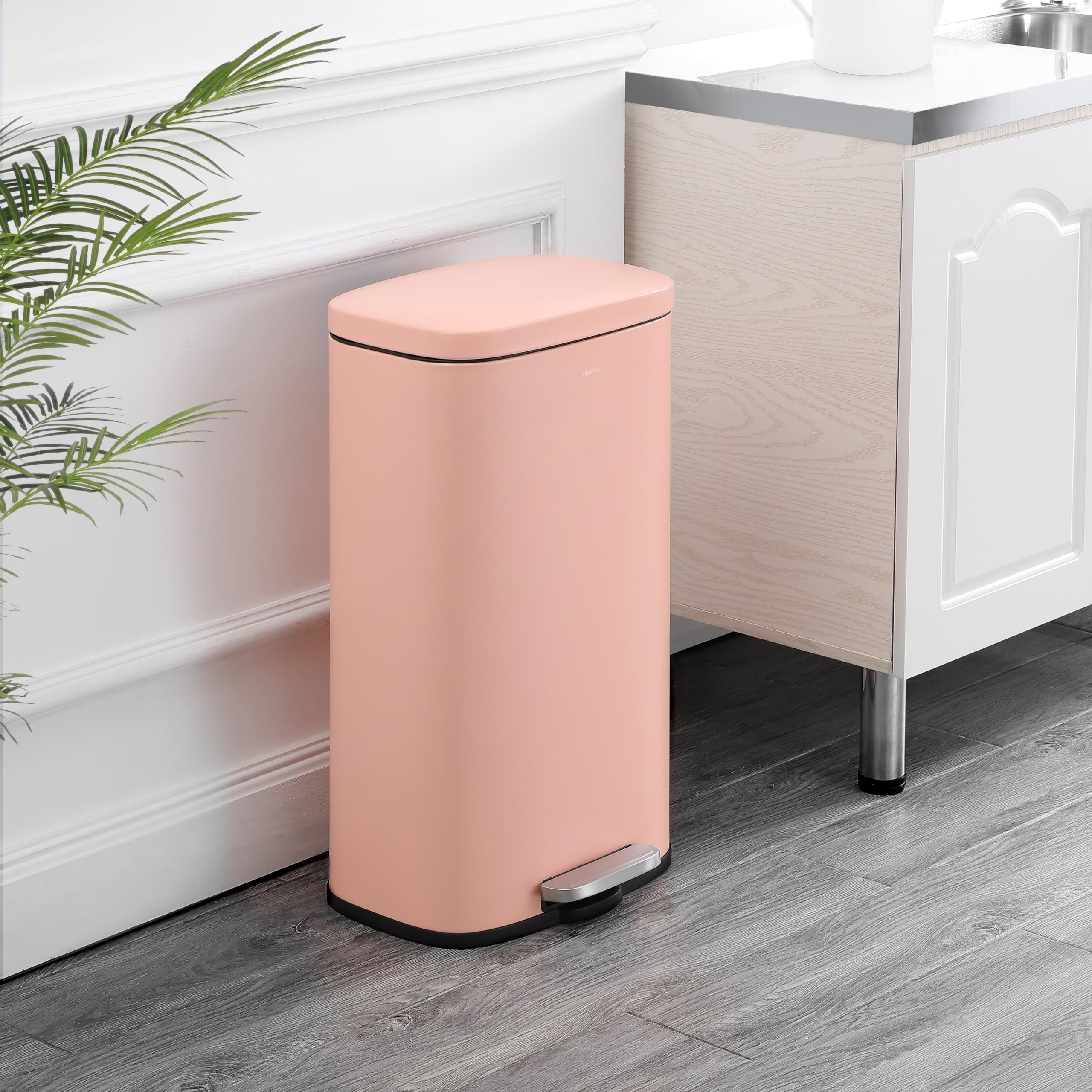 Happimess Hpm1011F Curtis 8-Gallon Step-Open Trash Can, Fingerprint Resistant, Modern, Minimalistic For Home, Kitchen, Laundry R