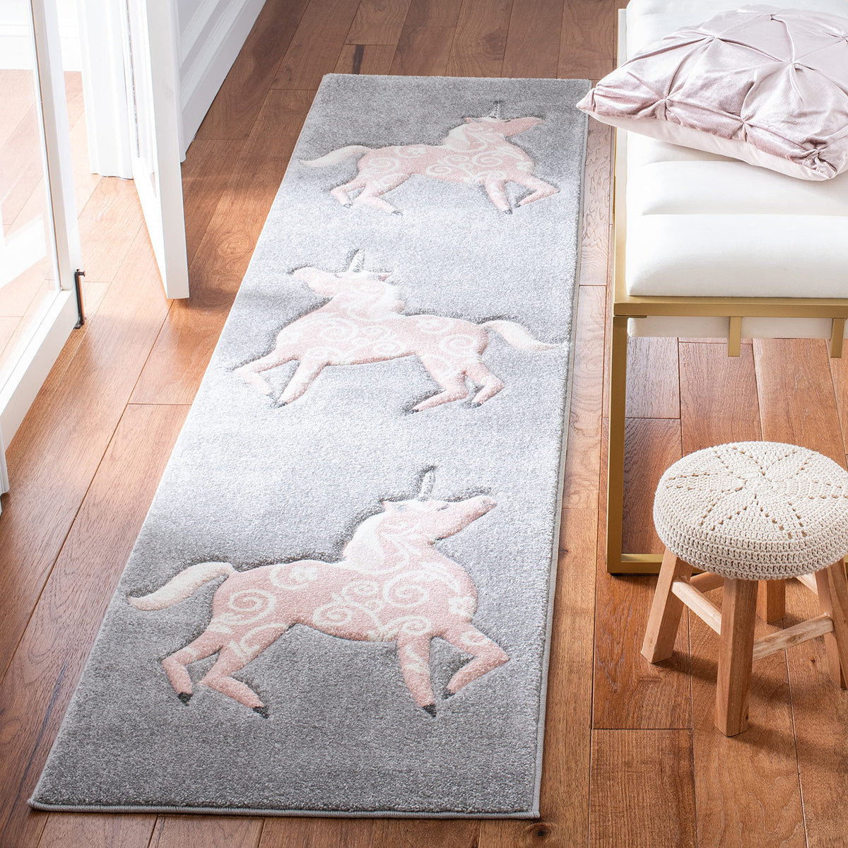 Safavieh Carousel Kids Collection Runner Rug - 2' X 8', Grey & Pink, Non-Shedding & Easy Care, Ideal For High Traffic Areas For