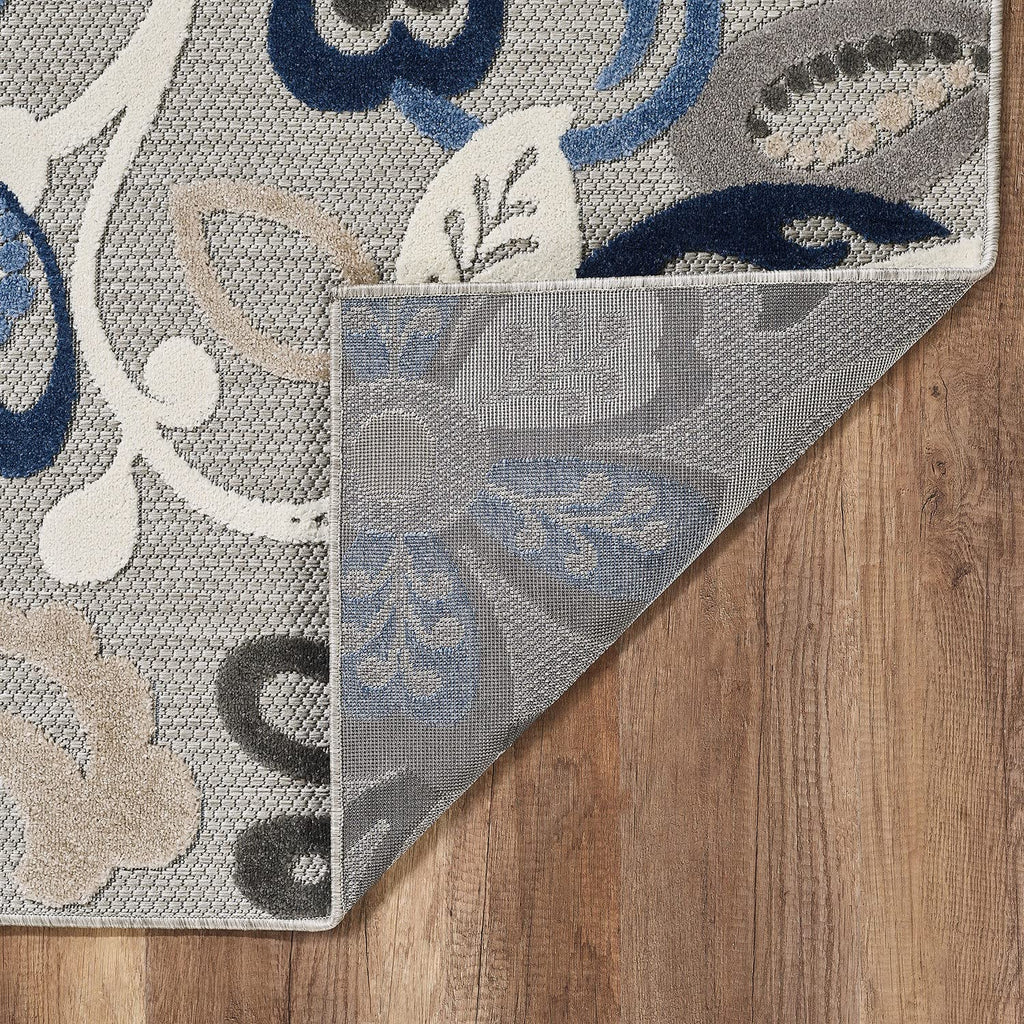 HomeRoots Grey/Blue 8’ Round Blue Gray Jacobean Floral Indoor Outdoor Area Rug