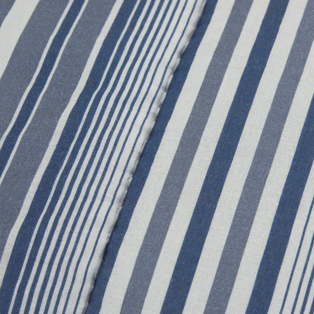 Rizzy Home | BQ4779 | 90"x92" Quilt
