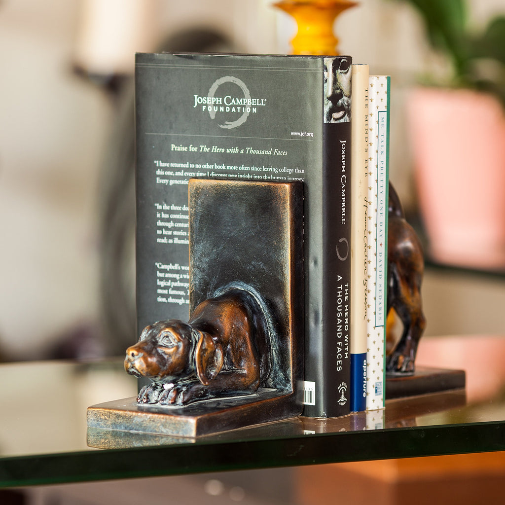 Danya B. Ds782 Unique Decorative Animal Shelf D  Cor - Labrador Dog Bookend Set