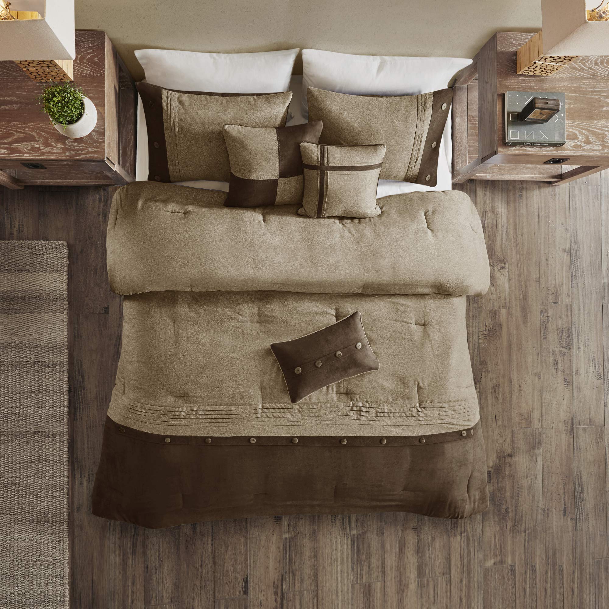 Madison Park Boone Cozy Comforter Set, Faux Suede, Deluxe Hotel Styling All Season Down Alternative Bedding Matching Shams, Decorative Pillow, Queen (90 In X 90 In), Rustic Brown 7 Piece