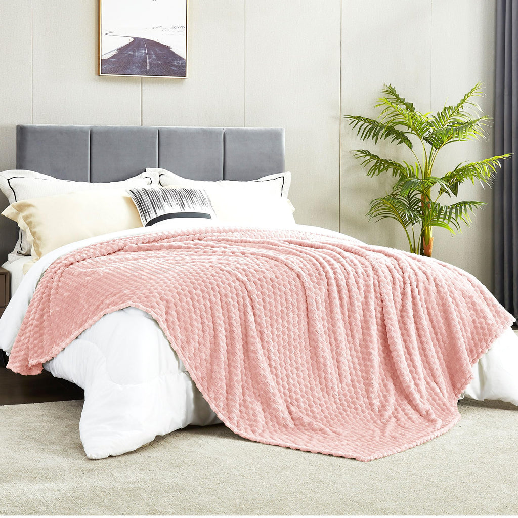 Dreamnine Decorative Soft Fuzzy Large Flannel Fleece Bed Blanket King Size 108'' X 90'', Luxury Cute 3D Patterned Plush Velvet B