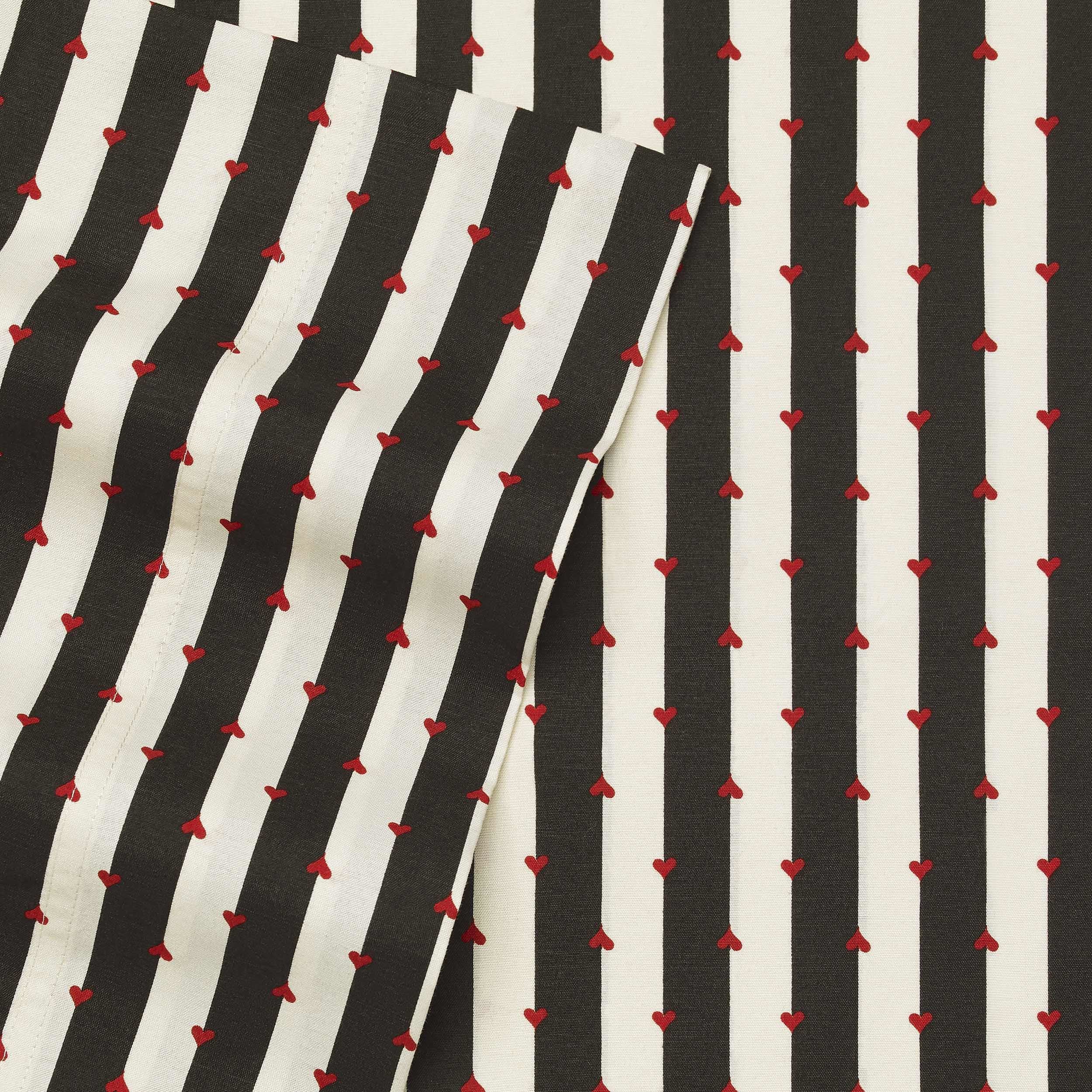 Betsey Johnson - Twin Sheets, Silky & Lightweight Bedding, Fade & Wrinkle Resistant (Wonderland Stripe, Twin)