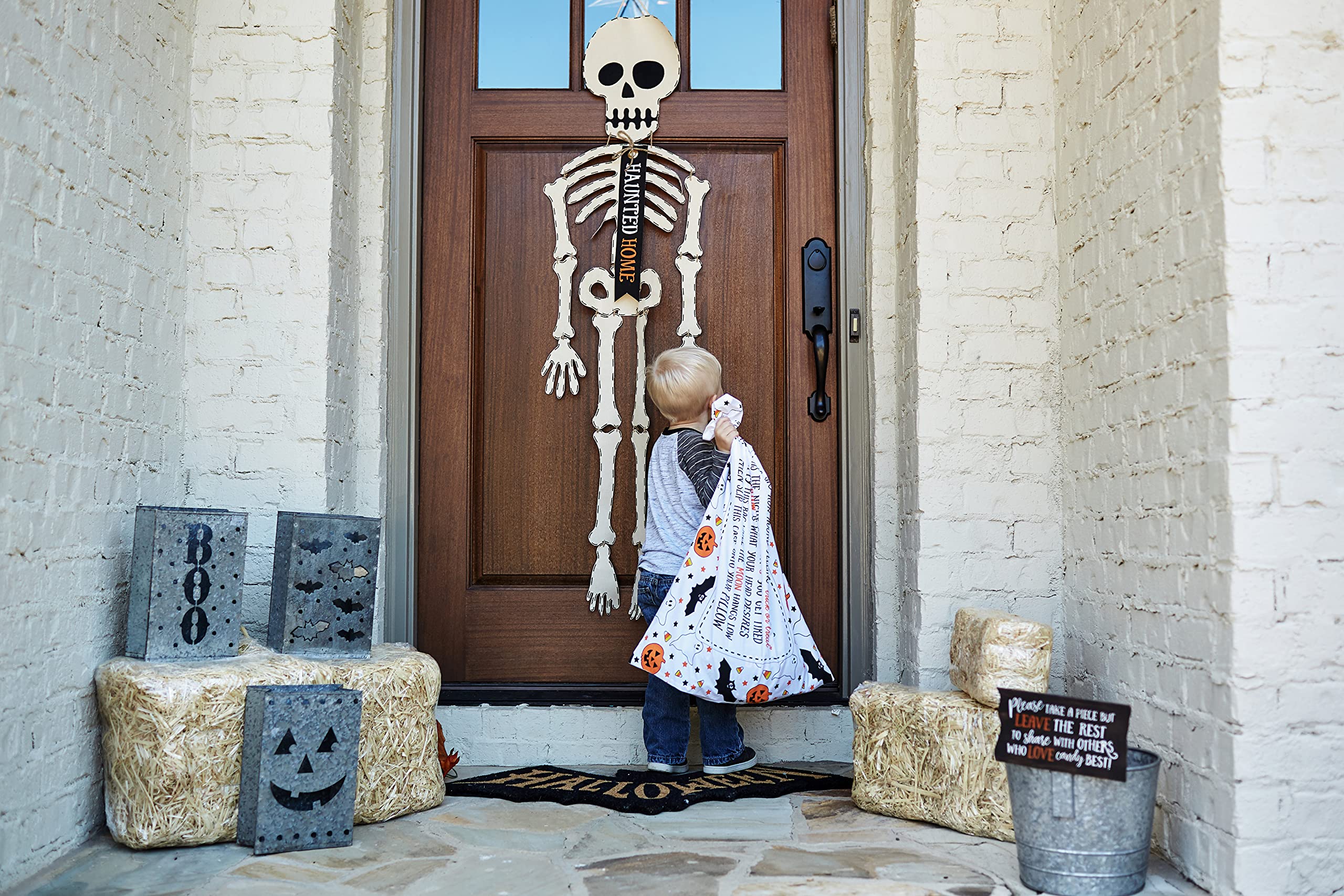Mud Pie Halloween Skeleton Door Hanger, White, 59' X 19'