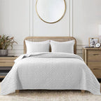 R.Share White King Size Quilt Bedding Sets With Pillow Shams, Boho Lightweight Soft Bedspread Coverlet, Quilted Blanket Thin Com