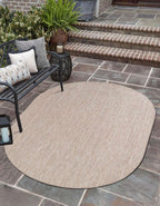 Unique Loom Outdoor Solid Collection Area Rug (5' 3'' X 8' Oval Beige/Ivory)