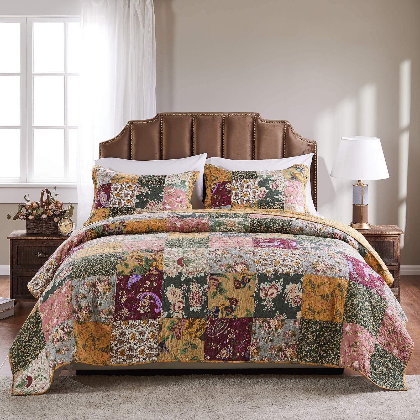 Greenland Home Antique Chic Authentic Patchwork Cotton Quilt Set, Natural, 3-Piece Fullqueen