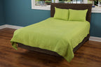 Rizzy Home | BT1788 | Cotton Quilt | 106"x92" Green Floral