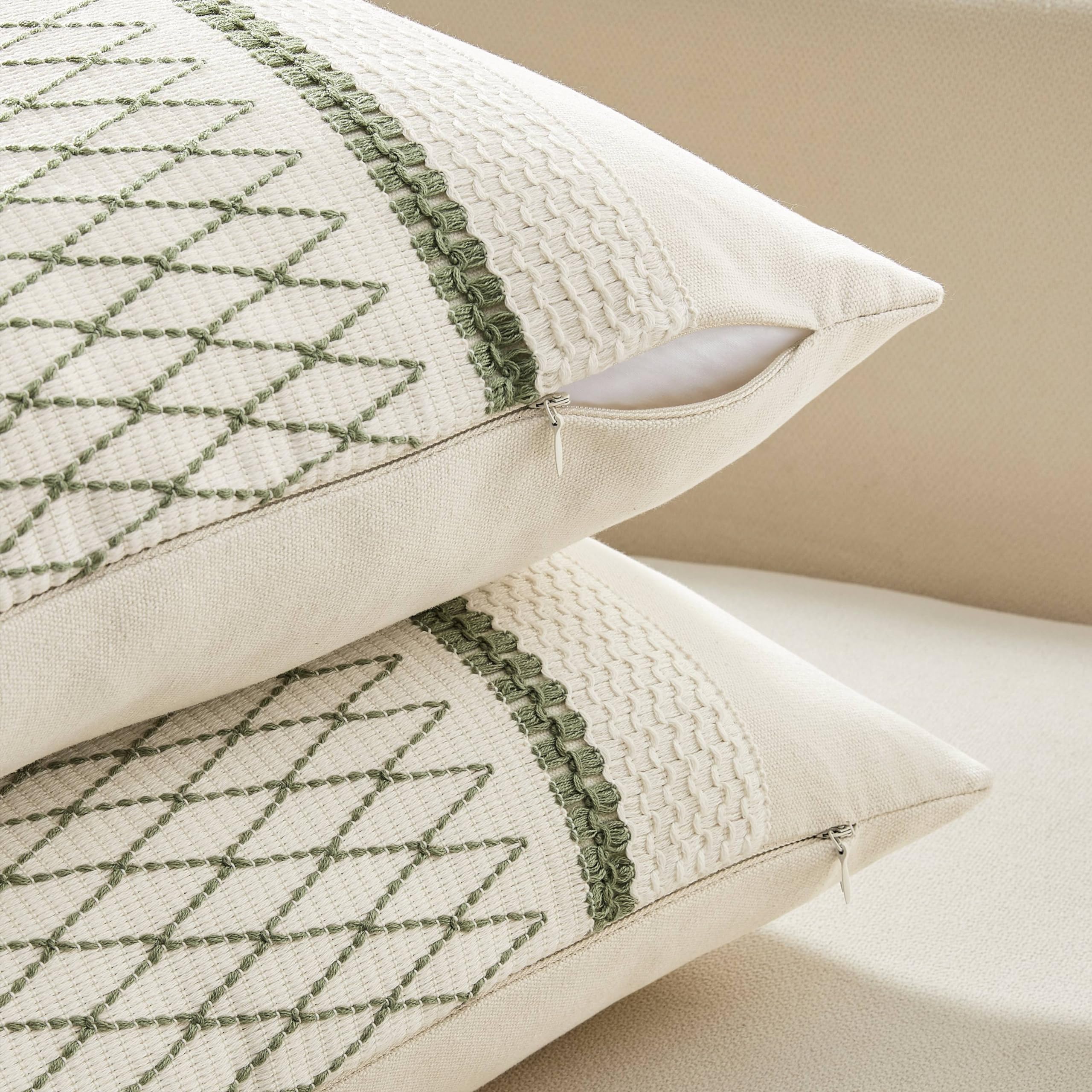 Zeemart 2 Packs Cotton Boho Throw Pillow Covers 18X18 Inch Grid Green, Soft Farmhouse Decorative Couch Pillow Cases Sage Green Cushion Covers For Sofa Bed Living Room Home Decor