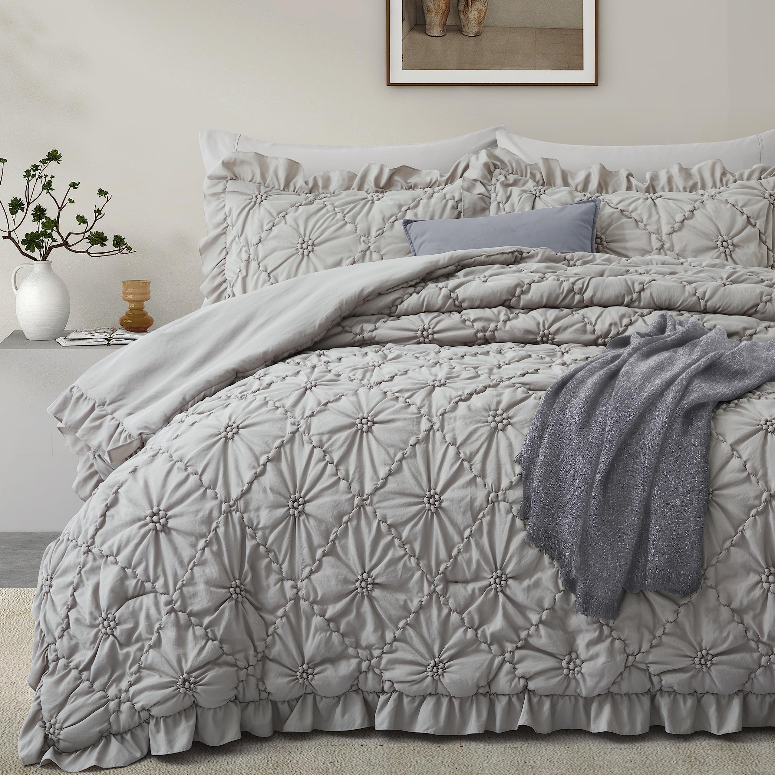 Bedazzled Queen Size Comforter Sets,Grey Bedding Comforter Set, 3 Pieces Pinch Pleat Bedding Sets With Comforter And Pillowcases
