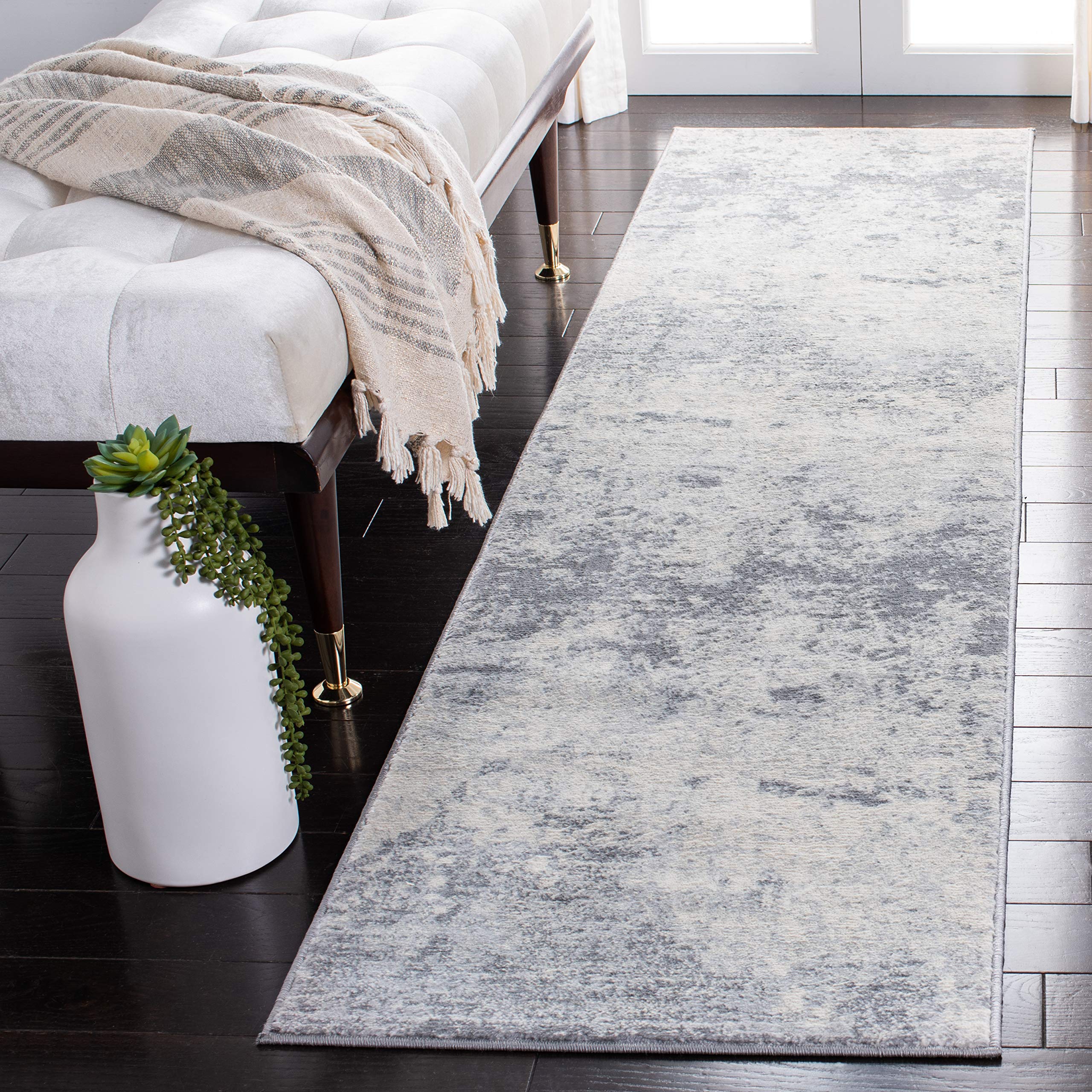 SAFAVIEH Brentwood Collection Runner Rug - 2 x 6, Grey & Ivory, Modern Abstract Design, Non-Shedding & Easy Care, Ideal for Hi