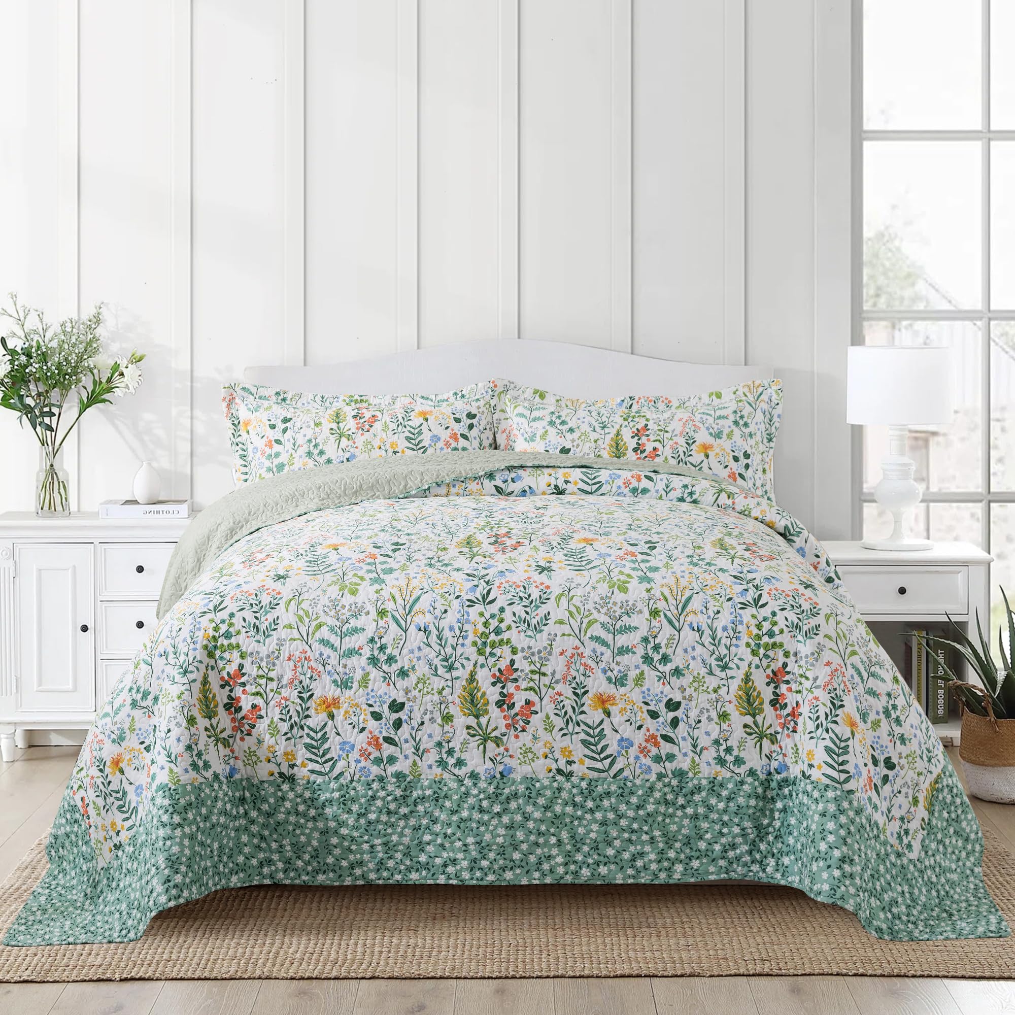 Newlake Cotton Bedspread Quilt Sets-Reversible Patchwork Coverlet Set, Green Classic Floral Pattern, California King Size