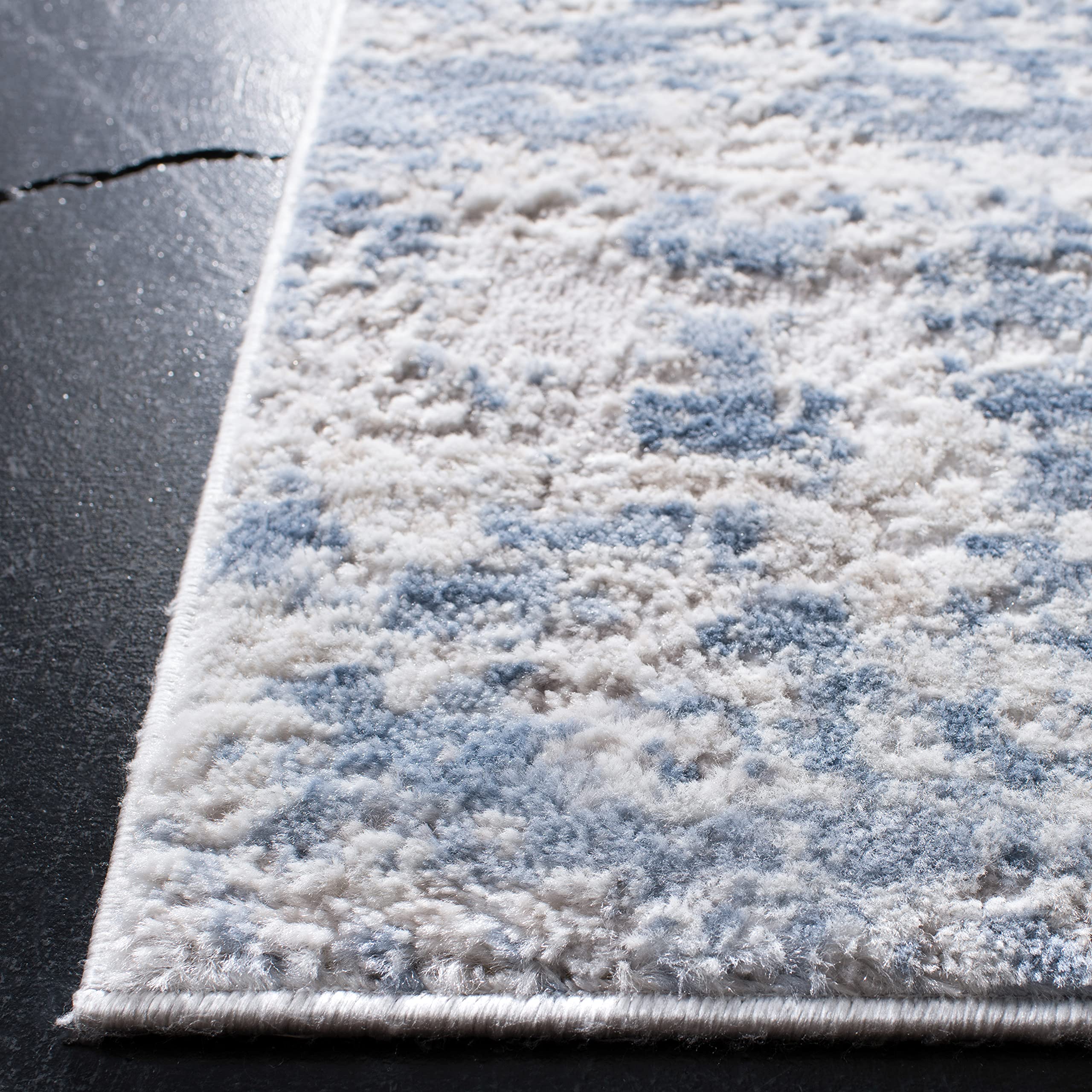 Safavieh Amelia Collection Runner Rug - 2'2'' X 14', Grey & Blue, Modern Abstract Design, Non-Shedding & Easy Care, Ideal For Hi