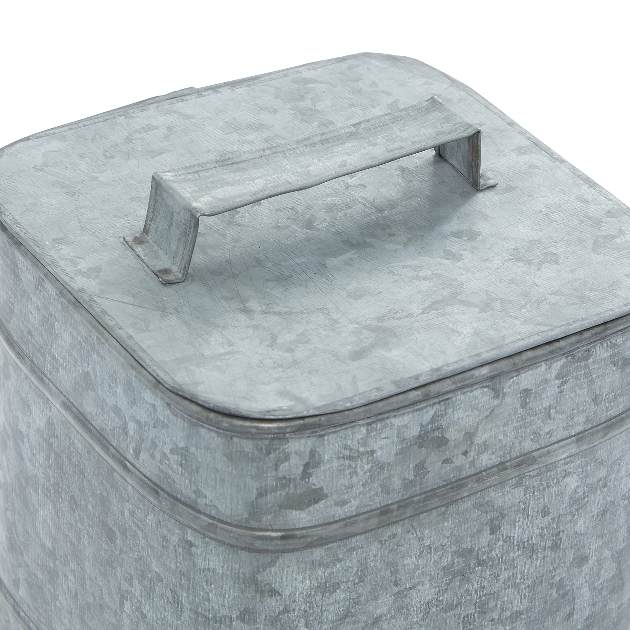 Deco 79 Set Metal Square Lidded Box Set Of 2, 8''X7''