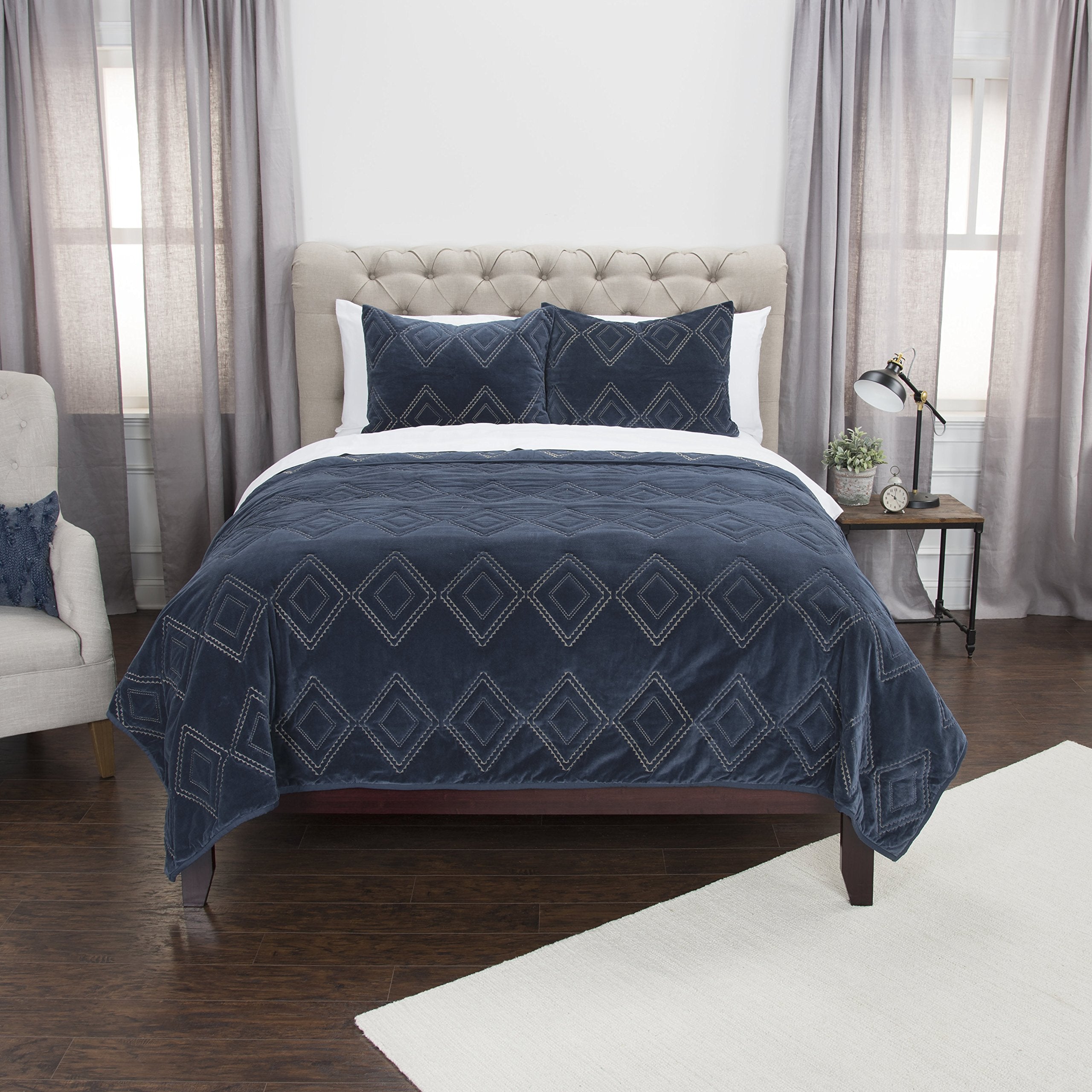 Rizzy Home | BQ4530 | Polyester Quilt | 90"x92" Blue/Metallic/ Geometric
