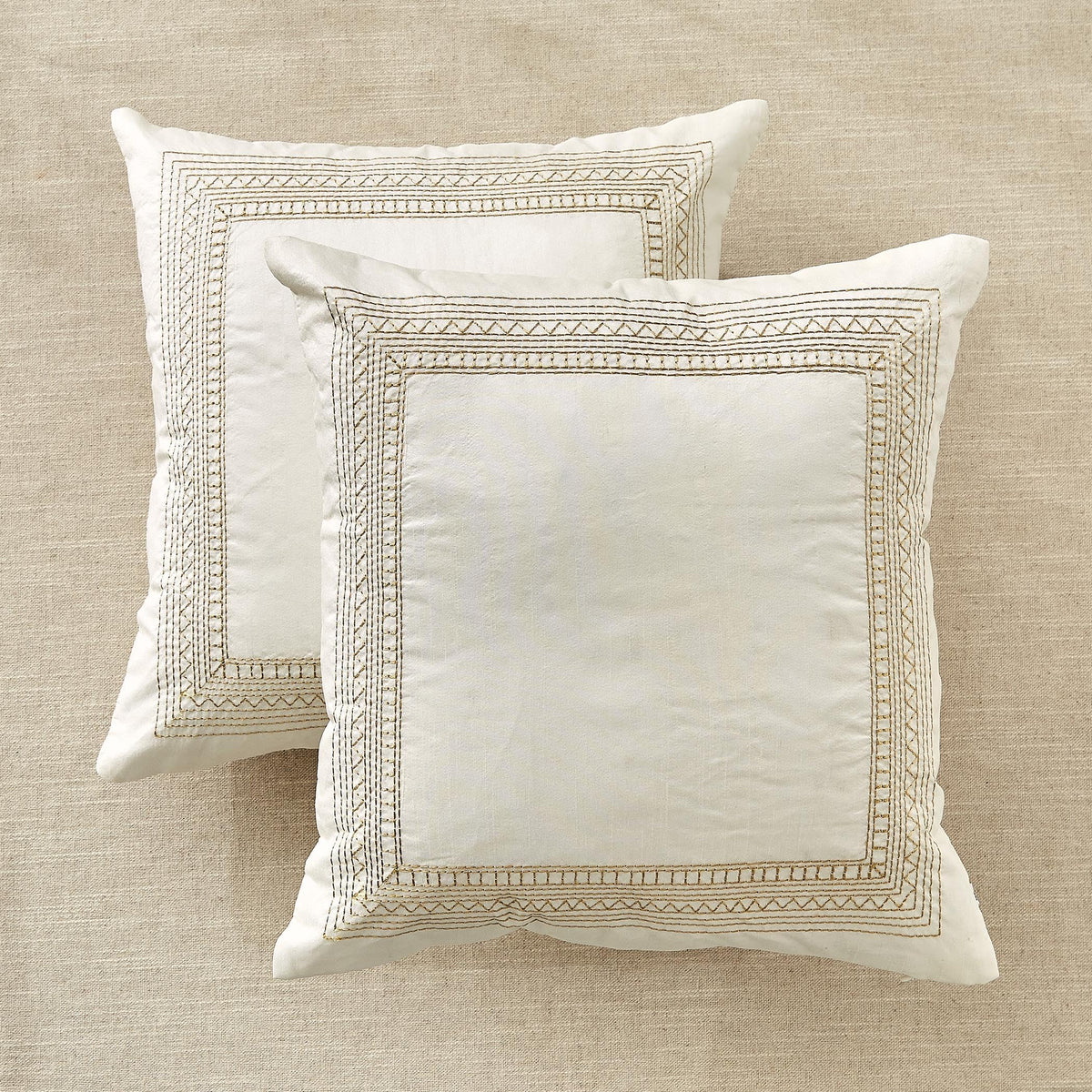 Home Centre Velin Kinari Set Of 2 Embroidered Cushion Covers  40X40Cm