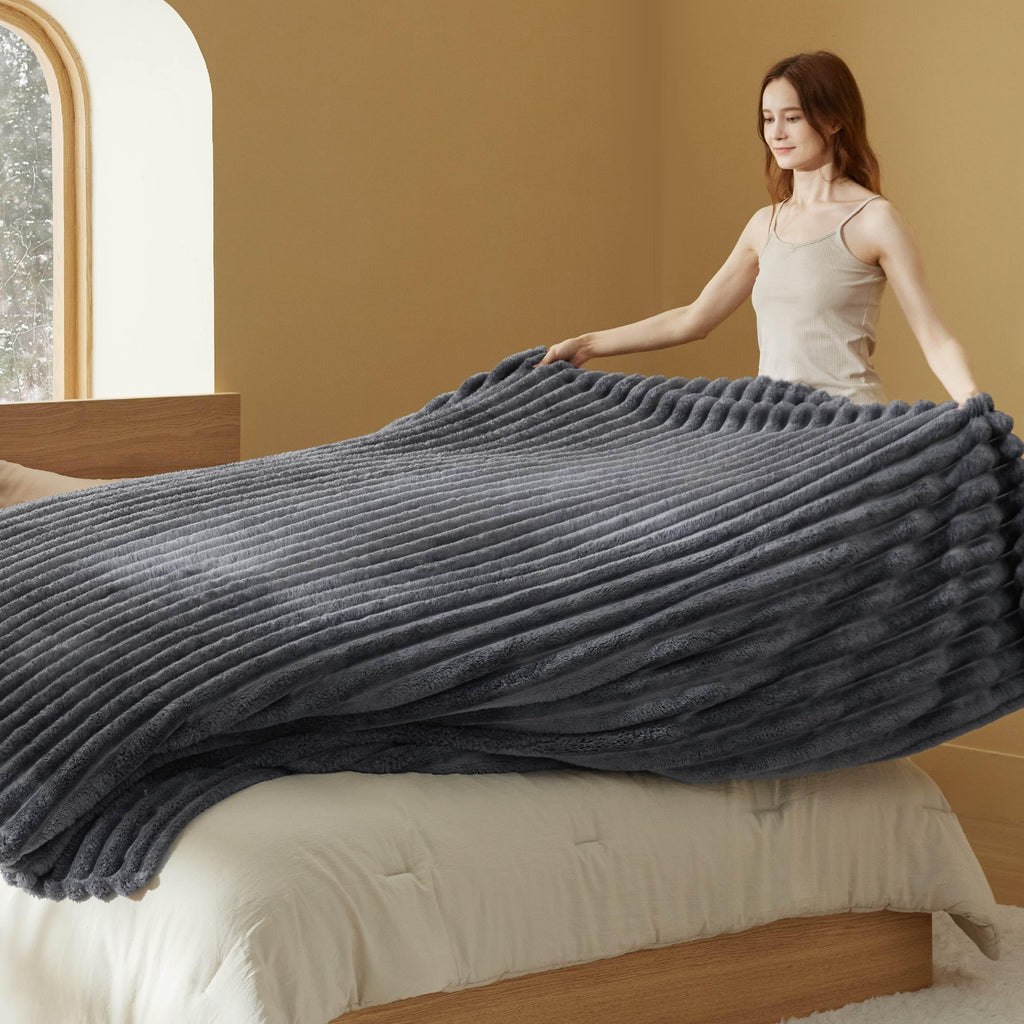 Bedsure King Size Blanket For Bed - Super Soft Cozy Blankets For Women, Cute Large Fleece Blanket For Girls, Grey,108X90 Inches,