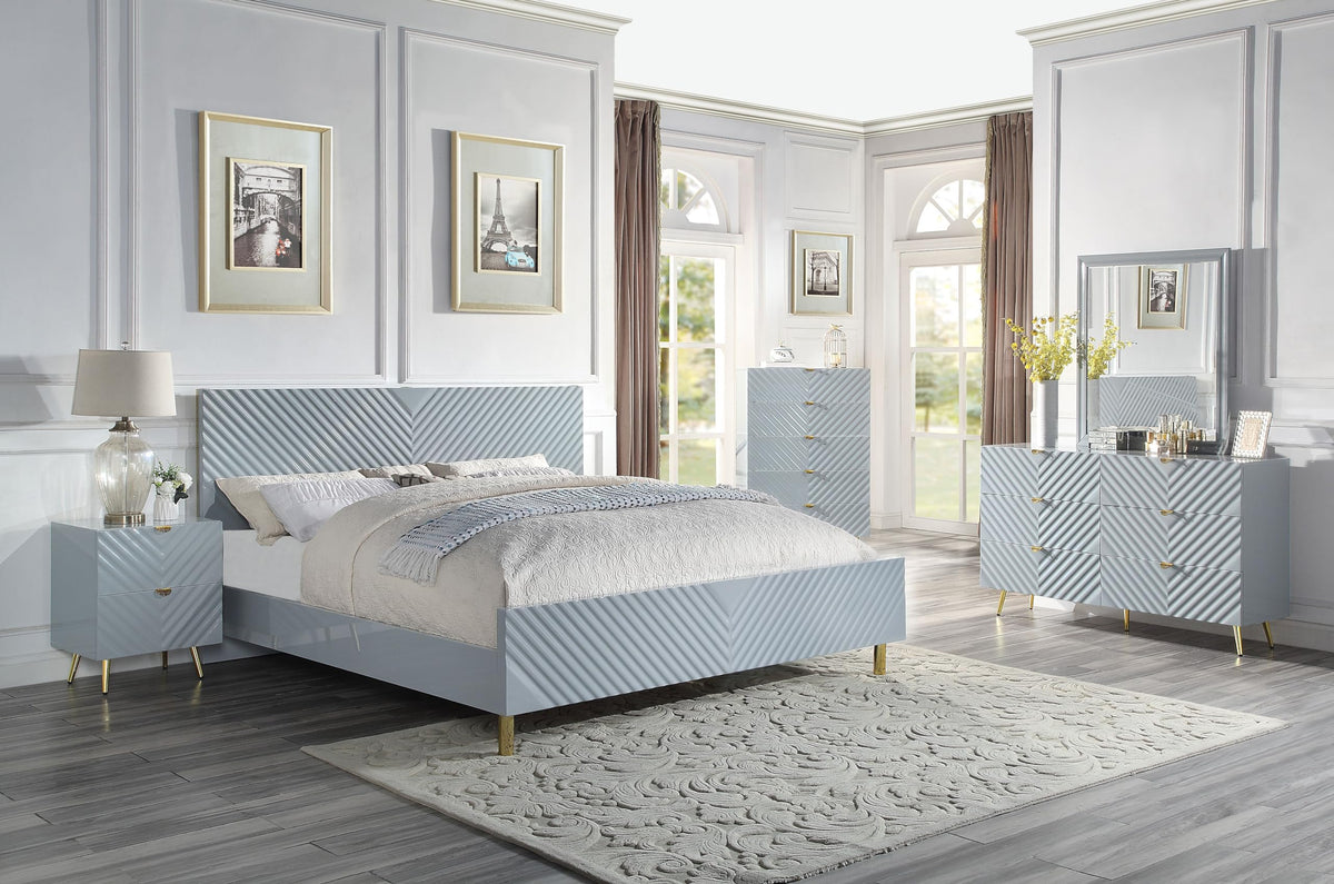 Acme Gaines Eastern King Bed in Gray High Gloss Finish