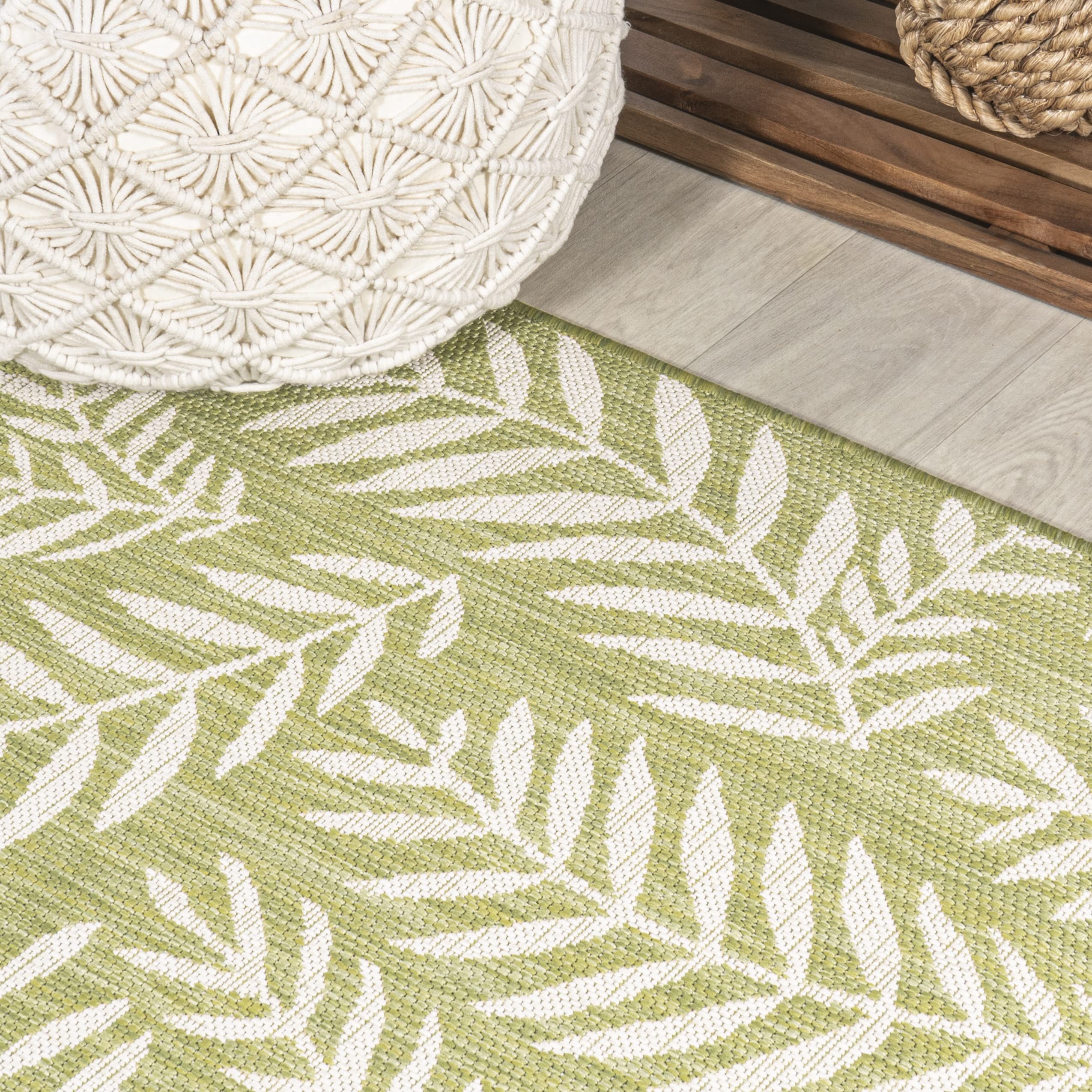 Jonathan Y Smb119D-210 Nevis Palm Frond Indoor Outdoor Area Rug, Coastal Casual Country Easy Cleaning,Bedroom,Kitchen,Backyard,Patio,Non Shedding 2 X 10, Green/Cream