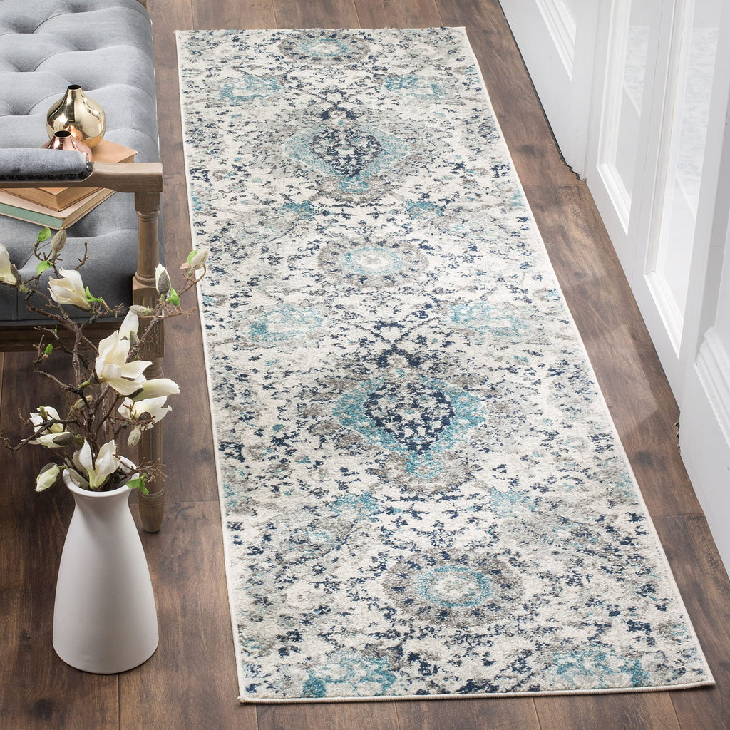 SAFAVIEH Madison Collection Runner Rug - 2'3'' x 20', Cream & Light Grey, Boho Chic Glam Paisley Design, Non-Shedding & Easy Car