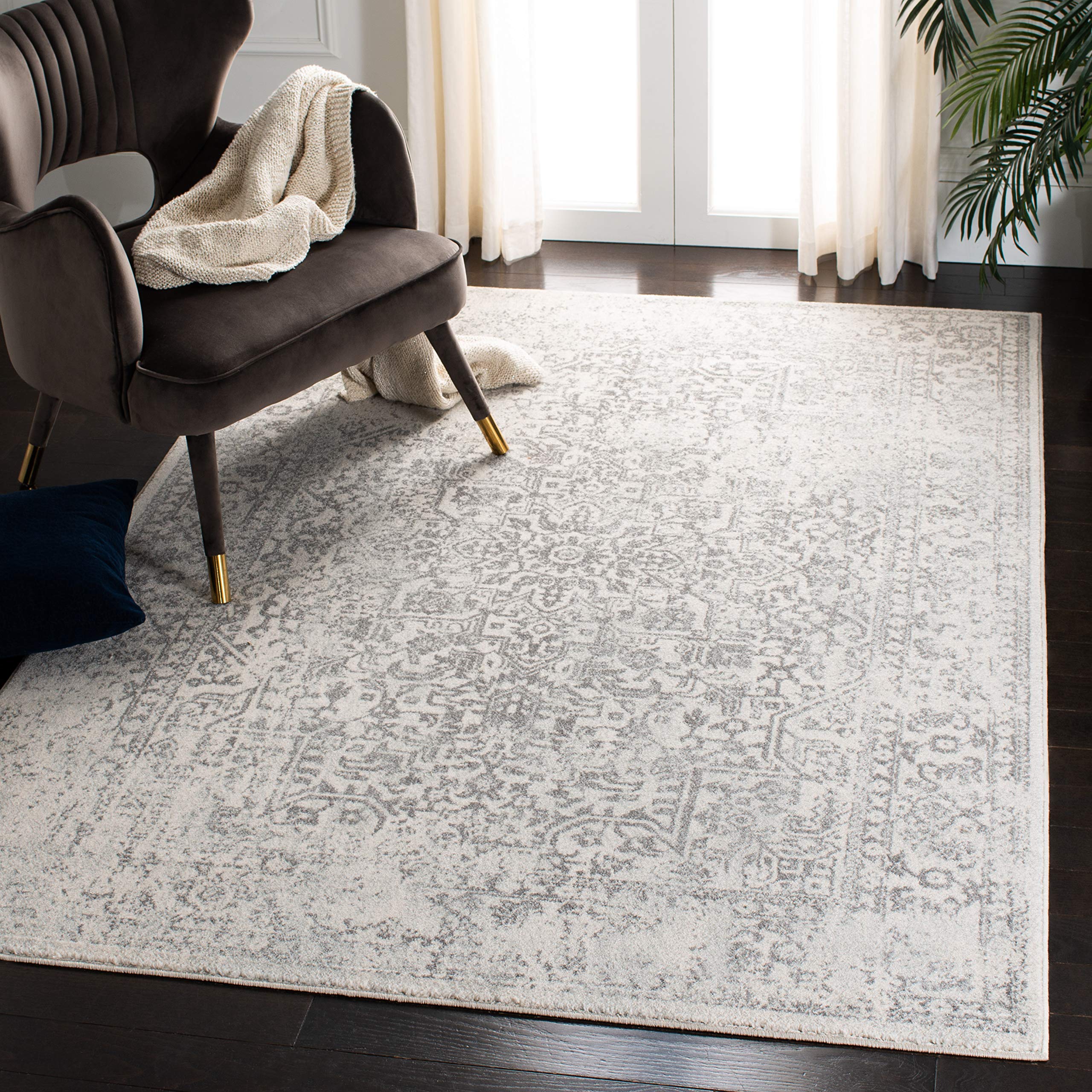 SAFAVIEH Evoke Collection Area Rug - 53 Square, Ivory & Grey, Distressed Design, Non-Shedding & Easy Care, Ideal for High Traff