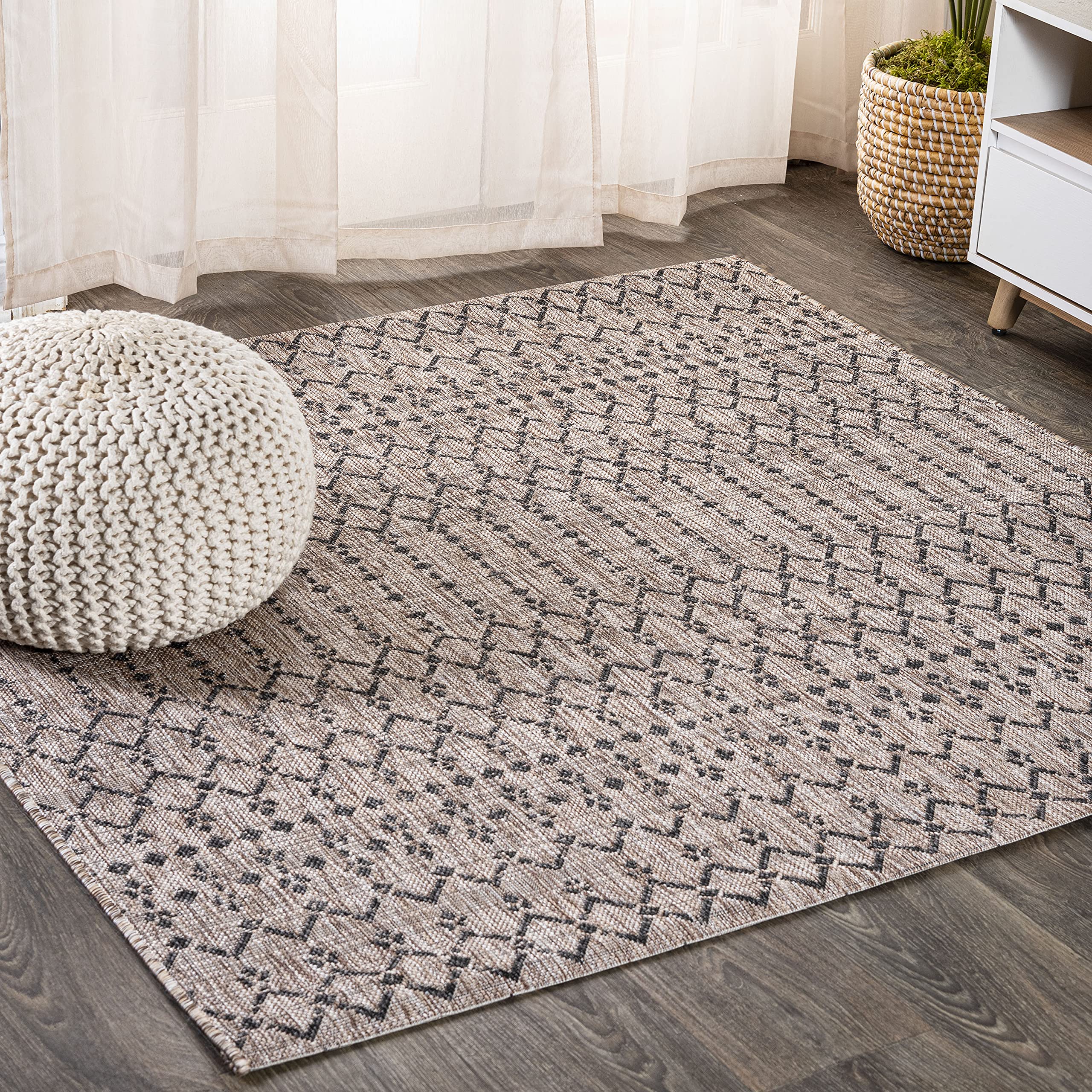Jonathan Y Smb108D-6Sq Ourika Moroccan Geometric Textured Weave Indoor/Outdoor Area Rug, Bohemian, Scandinavian For Bedroom, Kitchen, Living Room, Easy-Cleaning, Natural/Black, 6' Square