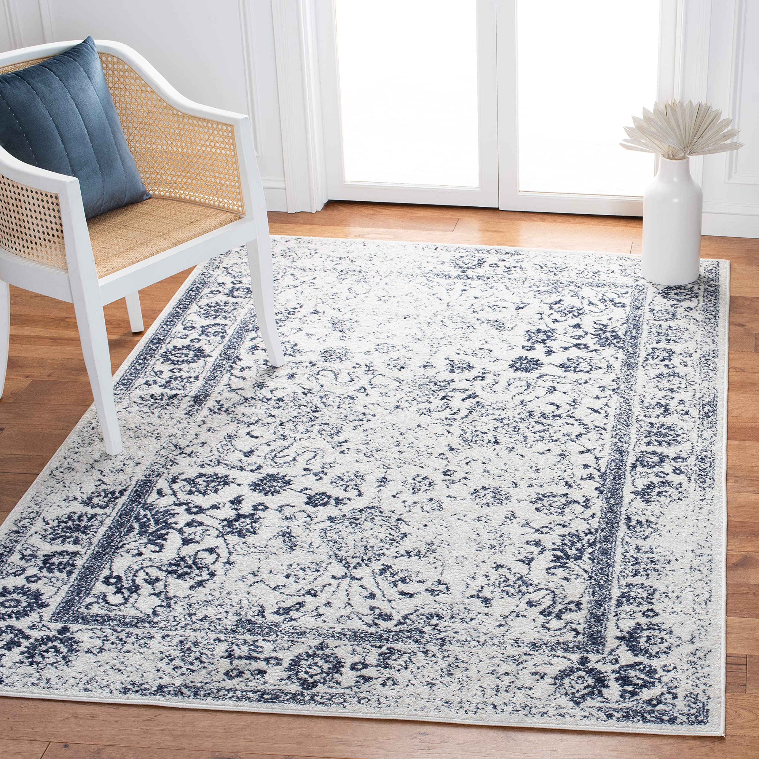 SAFAVIEH Adirondack Collection Accent Rug - 3 x 5, Ivory & Navy, Oriental Distressed Design, Non-Shedding & Easy Care, Ideal f