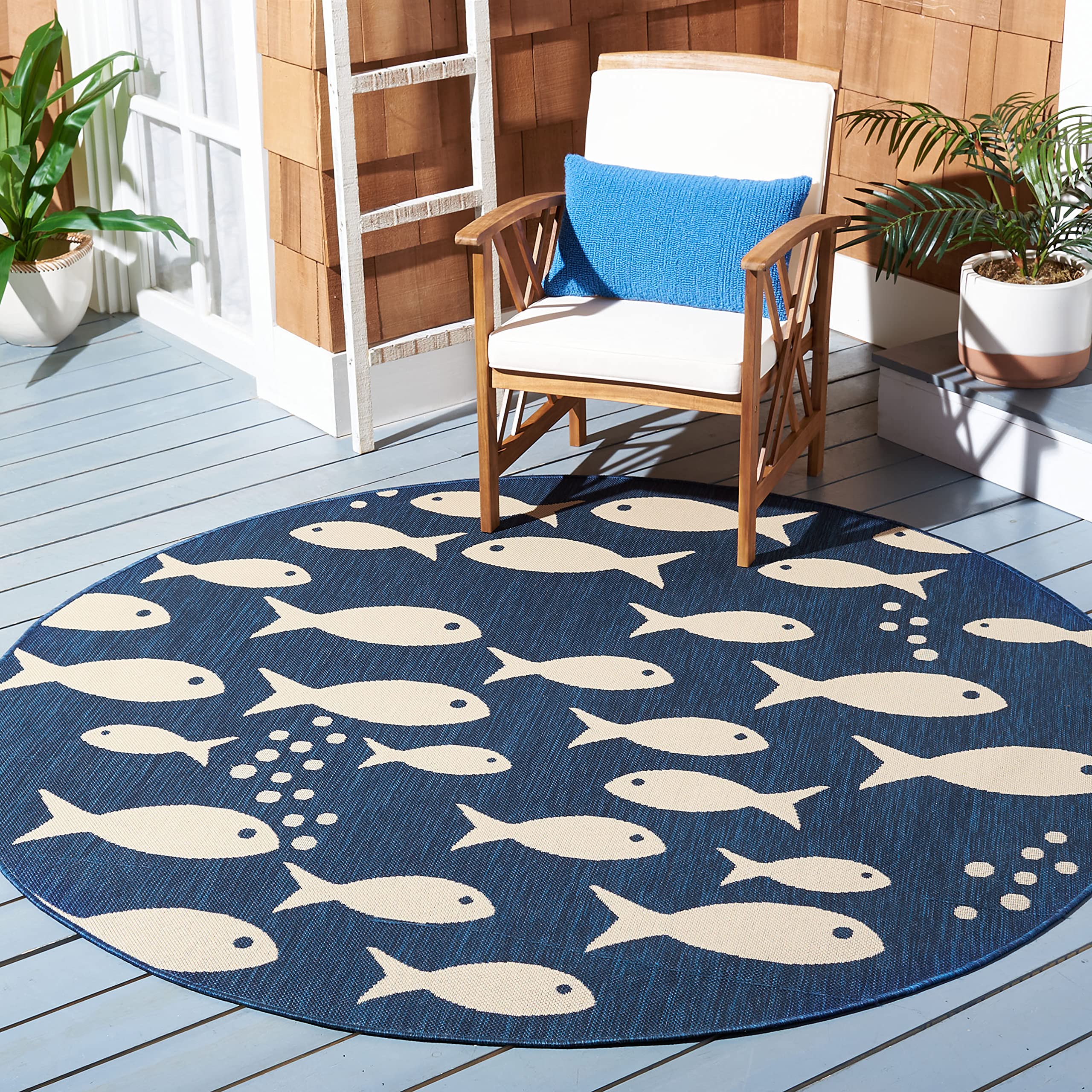 Safavieh Courtyard Collection Area Rug - 6'7' Round, Navy & Beige, Non-Shedding & Easy Care, Indoor/Outdoor & Washable-Ideal Fo