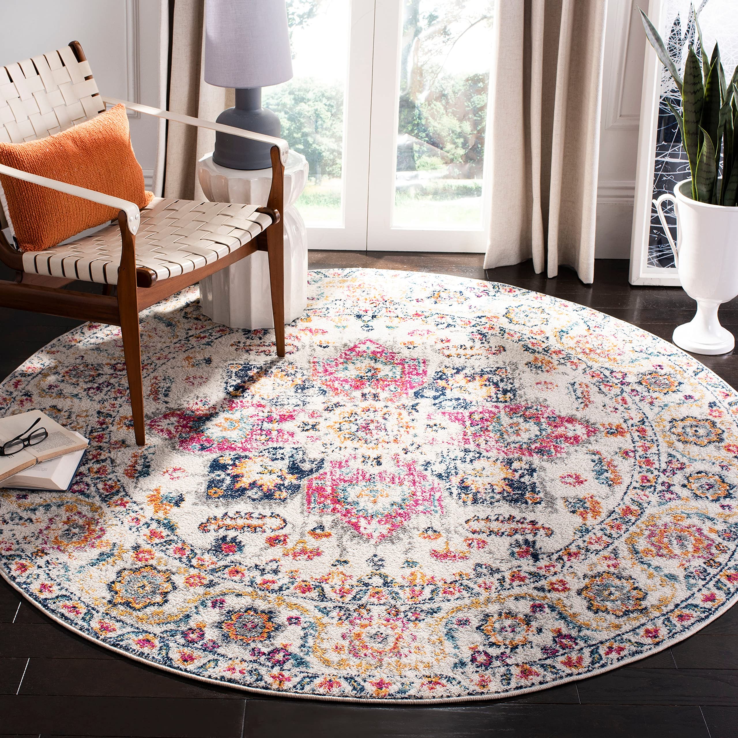 SAFAVIEH Madison Collection Area Rug - 53 Round, Fuchsia & Ivory, Snowflake Medallion Distressed Design, Non-Shedding & Easy Ca