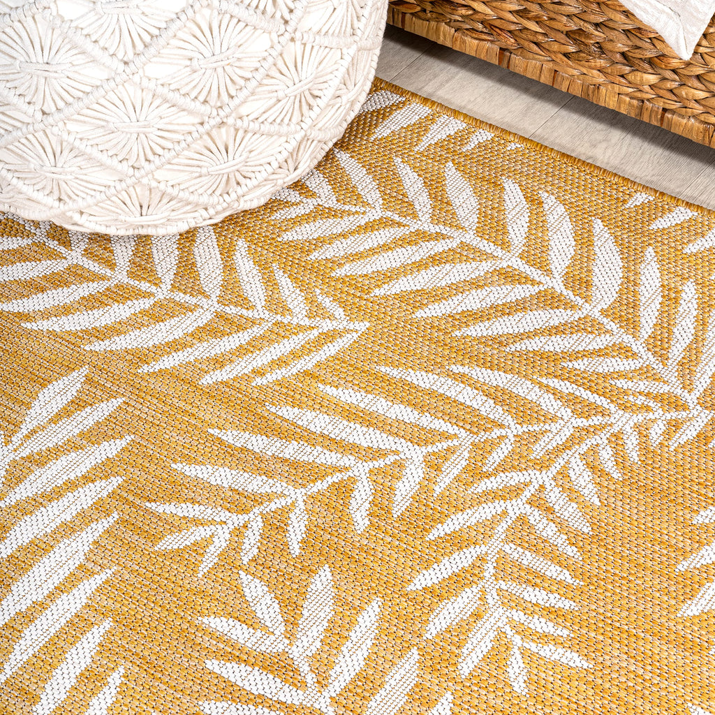 Jonathan Y Smb119C-5R Nevis Palm Frond Indoor Outdoor Area Rug, Coastal, Casual, Country Easy Cleaning,Bedroom,Kitchen,Backyard,Patio,Non Shedding, Yellow/Cream, 5' Round
