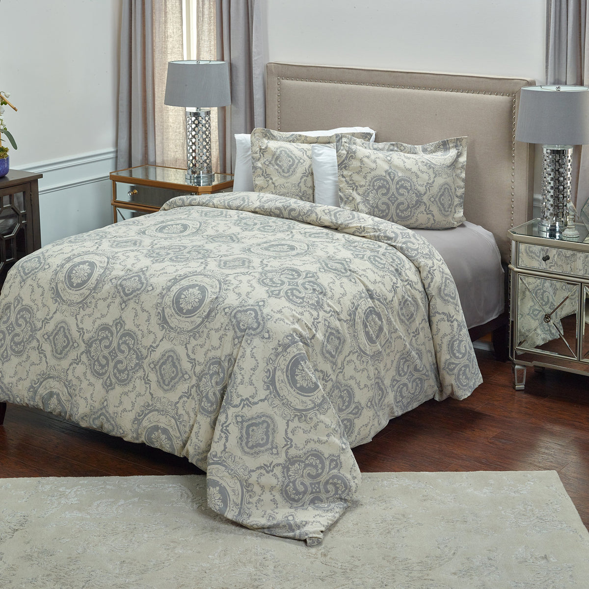 Rizzy Home | BT4194 | Duvet | 70"x86" Brown/Neutral/Gray Medallion