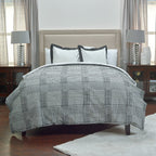 Rizzy Home | BT1282 | Polyester Comforter | 68"x86" Black/White/Nuetral Houndstooth