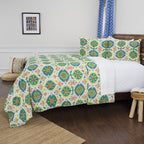 Rizzy Home | BQ4619 | Polyester Quilt | 90"x92" Yellow/Green/Orange Geometric