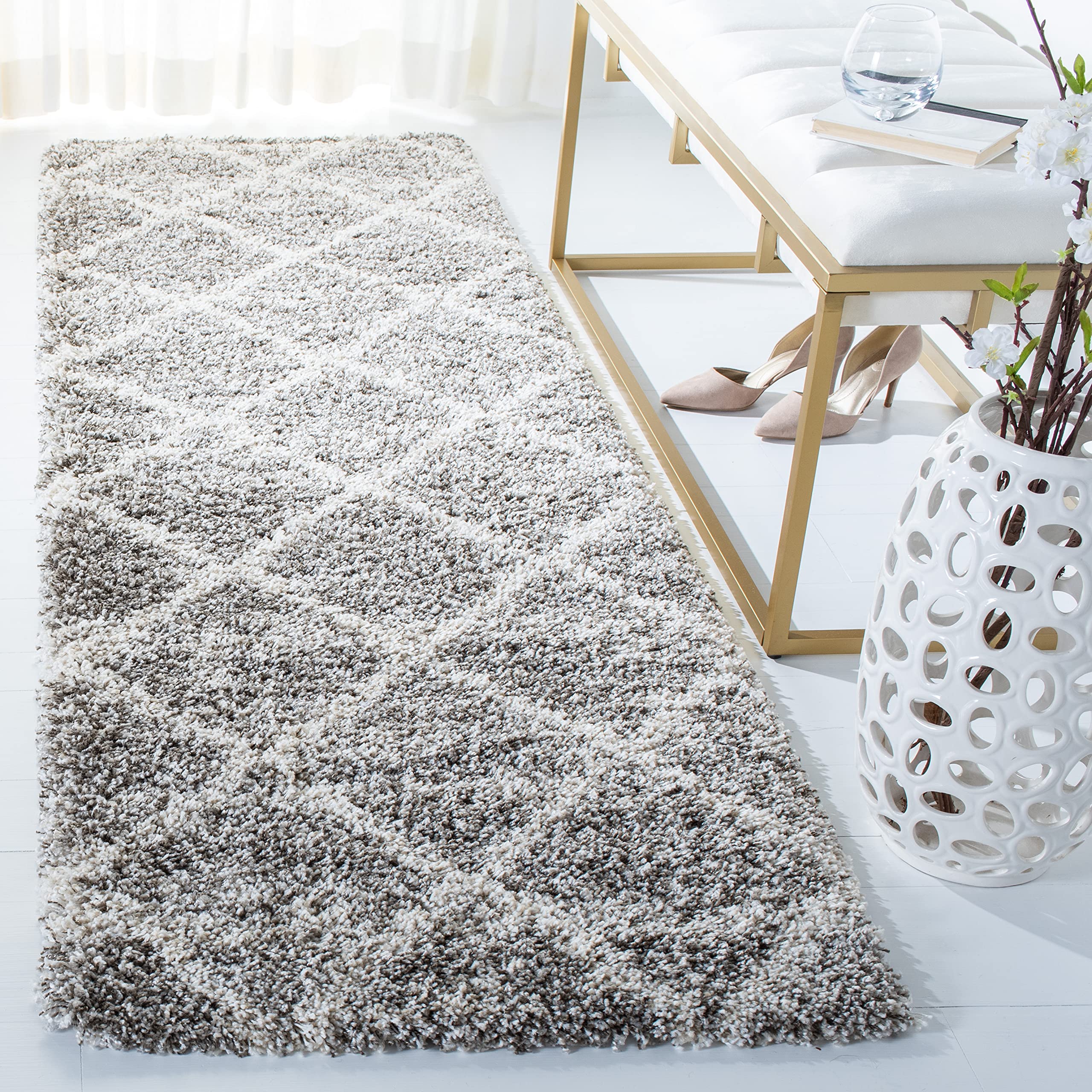 SAFAVIEH Hudson Shag Collection Runner Rug - 23 x 10, Distressed Grey & Ivory, Trellis Design, Non-Shedding & Easy Care, 2-inc