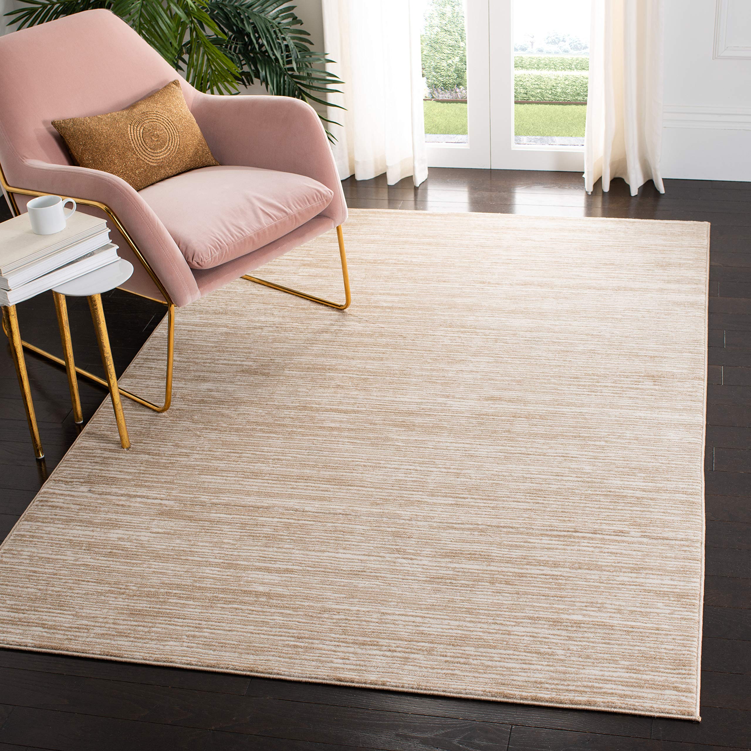 SAFAVIEH Vision Collection Accent Rug - 4 x 6, Creme, Modern Ombre Tonal Chic Design, Non-Shedding & Easy Care, Ideal for High