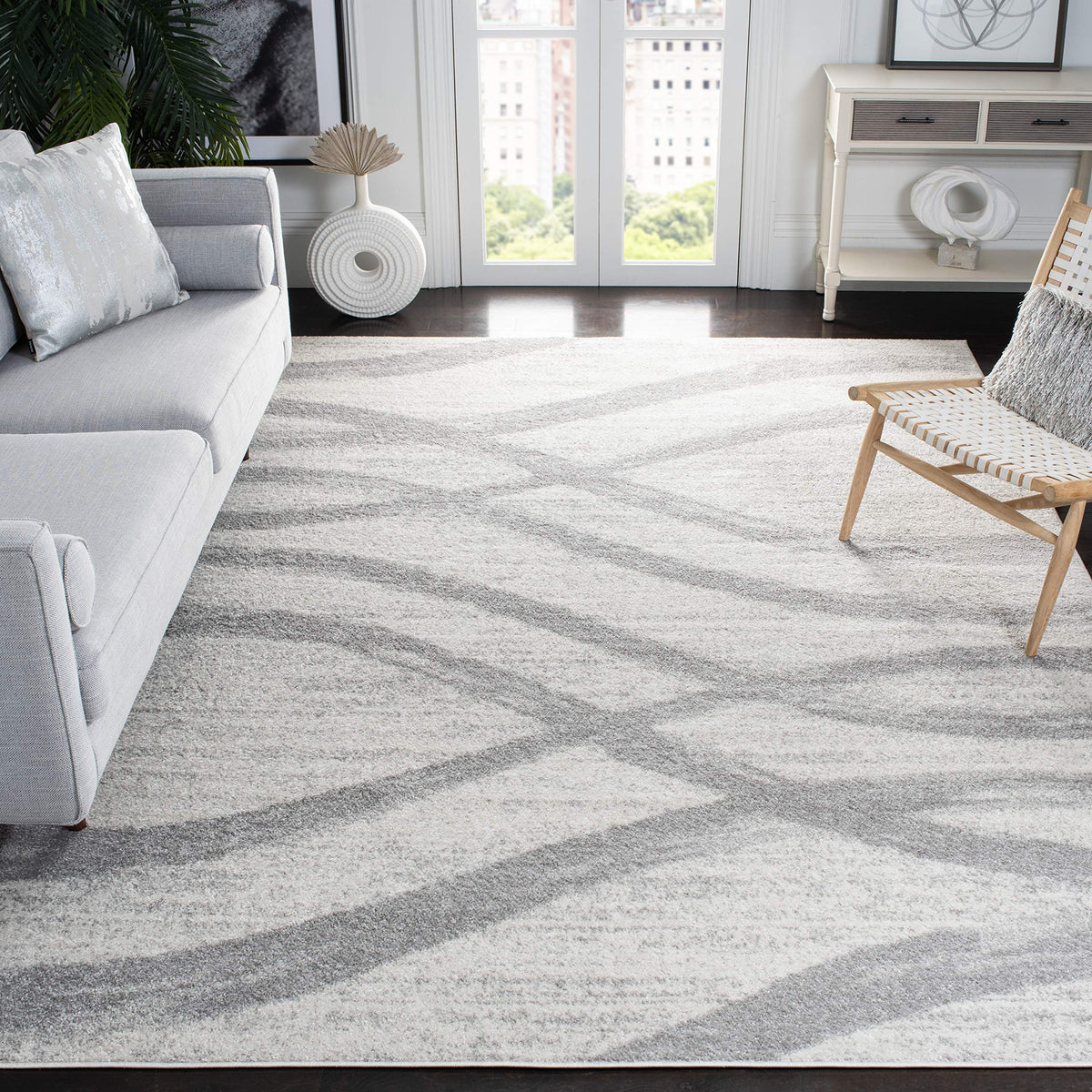 SAFAVIEH Adirondack Collection Area Rug - 10 Square, Cream & Grey, Modern Wave Distressed Design, Non-Shedding & Easy Care, Ide