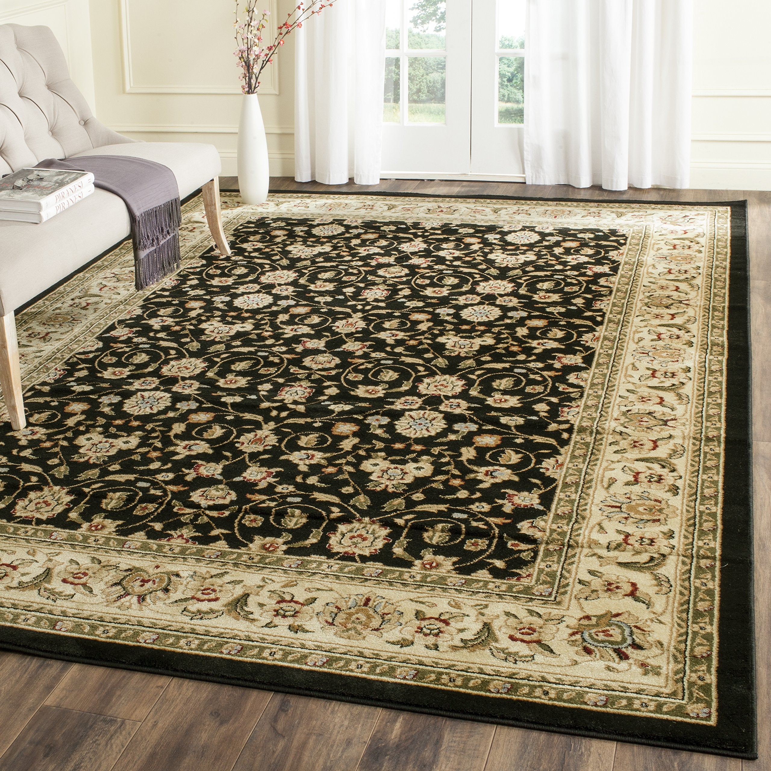 SAFAVIEH Lyndhurst Collection Area Rug - 8 x 11, Black & Ivory, Traditional Oriental Design, Non-Shedding & Easy Care, Ideal f