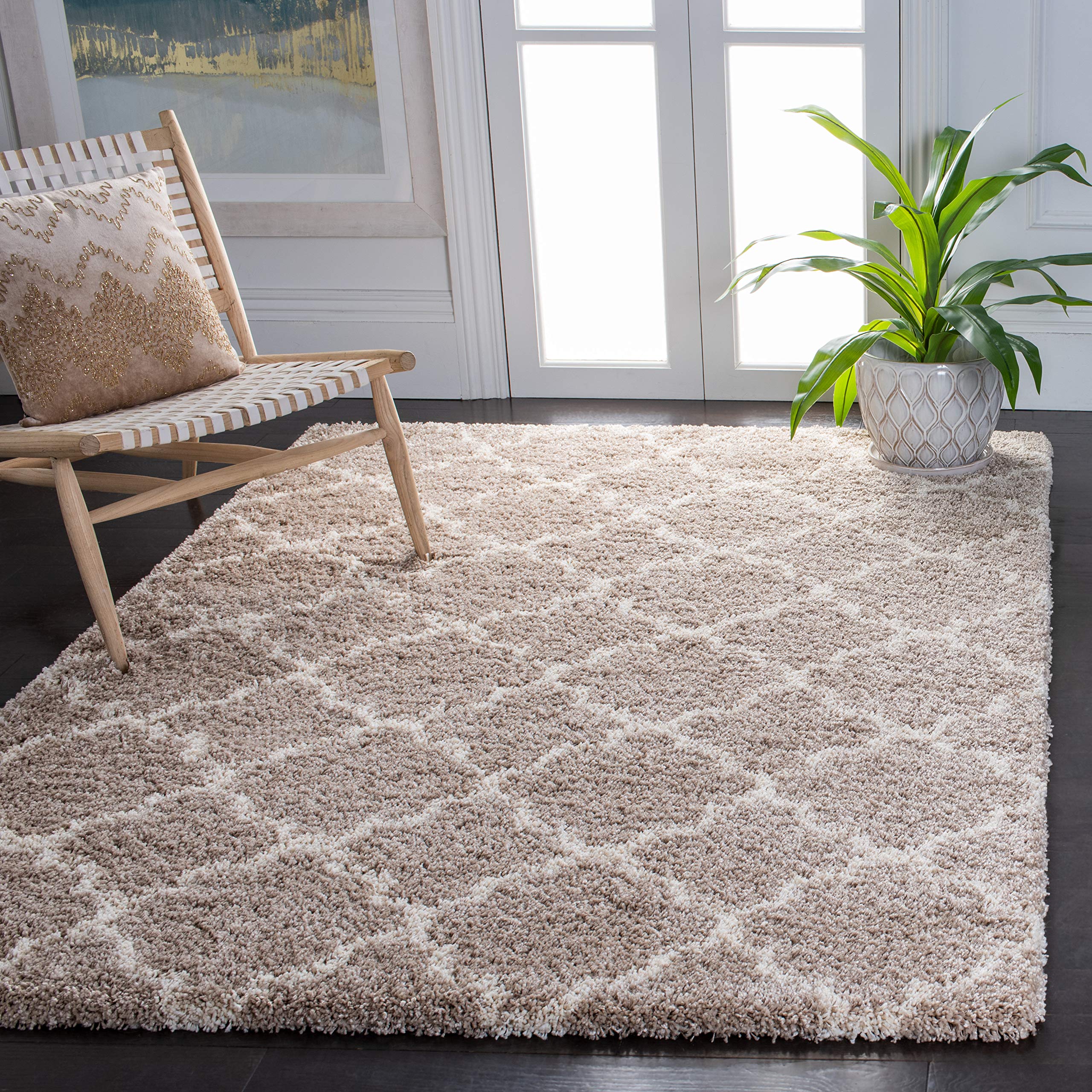 Safavieh Hudson Shag Collection Accent Rug - 4 x 6, Beige & Ivory, Trellis Design, Non-Shedding & Easy Care, 2-inch Thick Idea