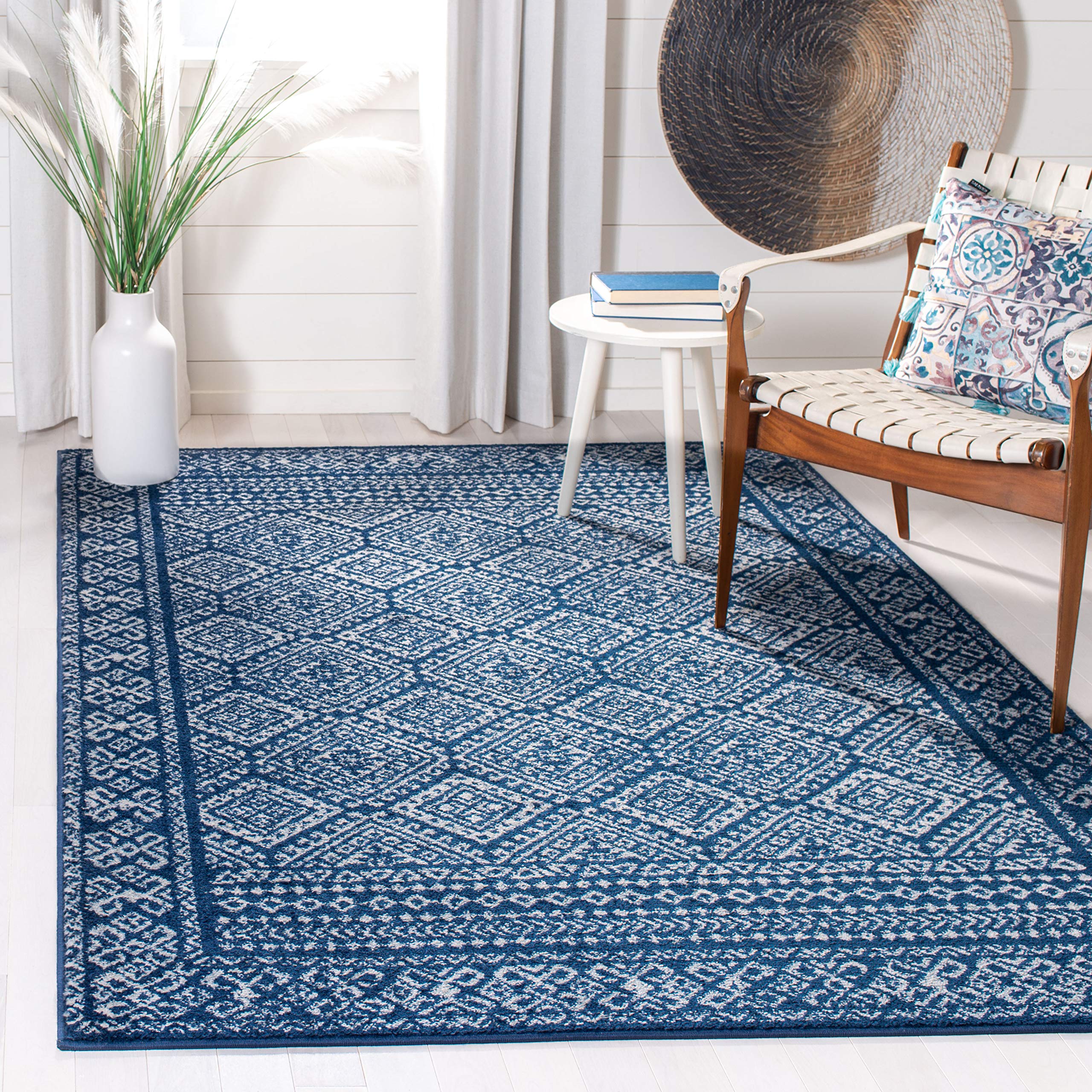 SAFAVIEH Tulum Collection 10 Square Navy/Ivory TUL264N Moroccan Boho Distressed Non-Shedding Area Rug
